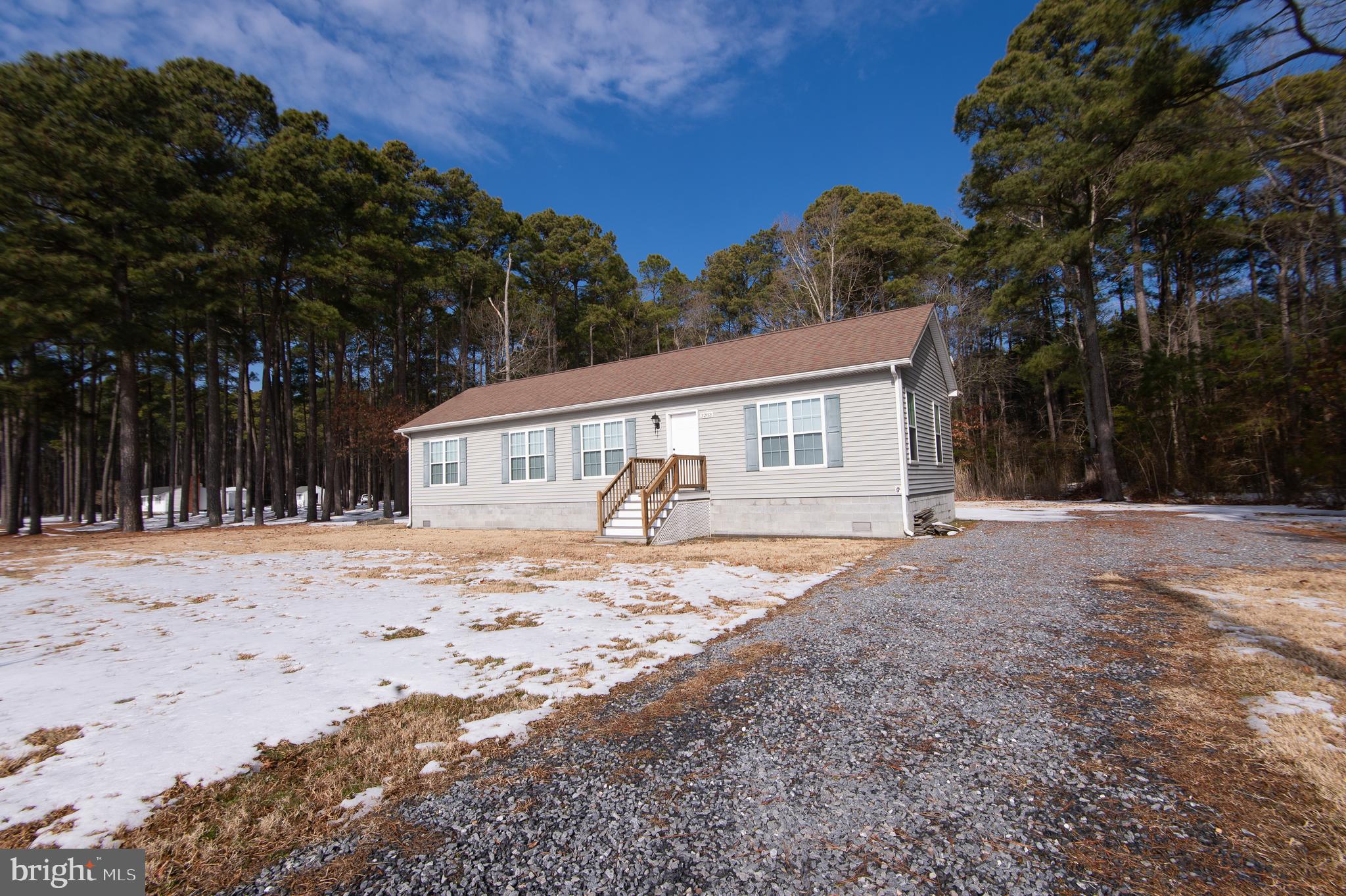 3283 GOLDEN HILL ROAD