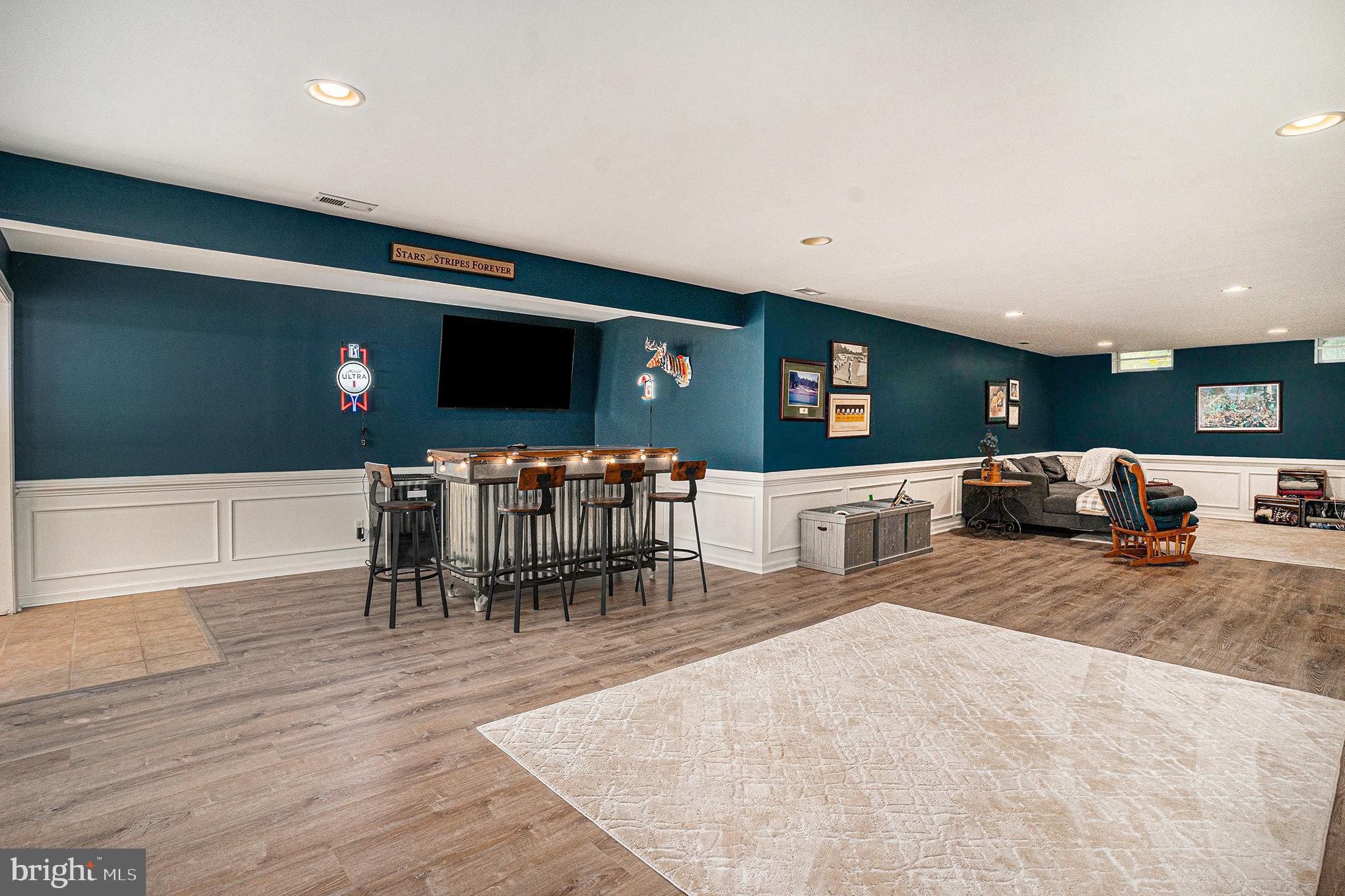 CHESTNUT CREEK - Residential