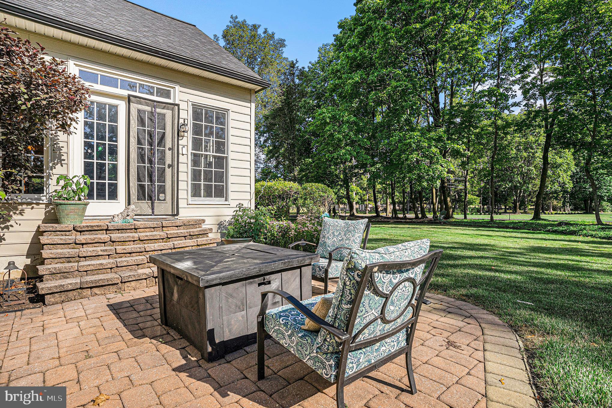 CHESTNUT CREEK - Residential