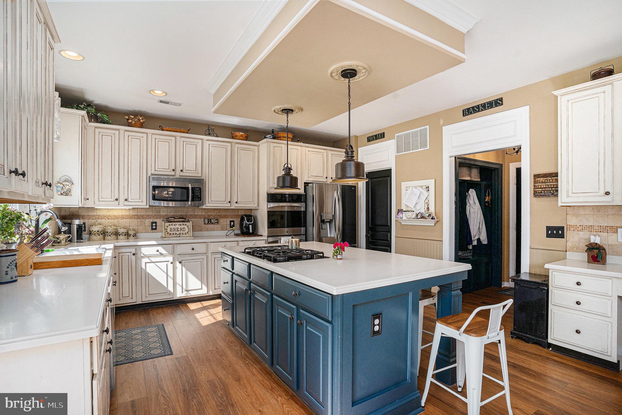 CHESTNUT CREEK - Residential