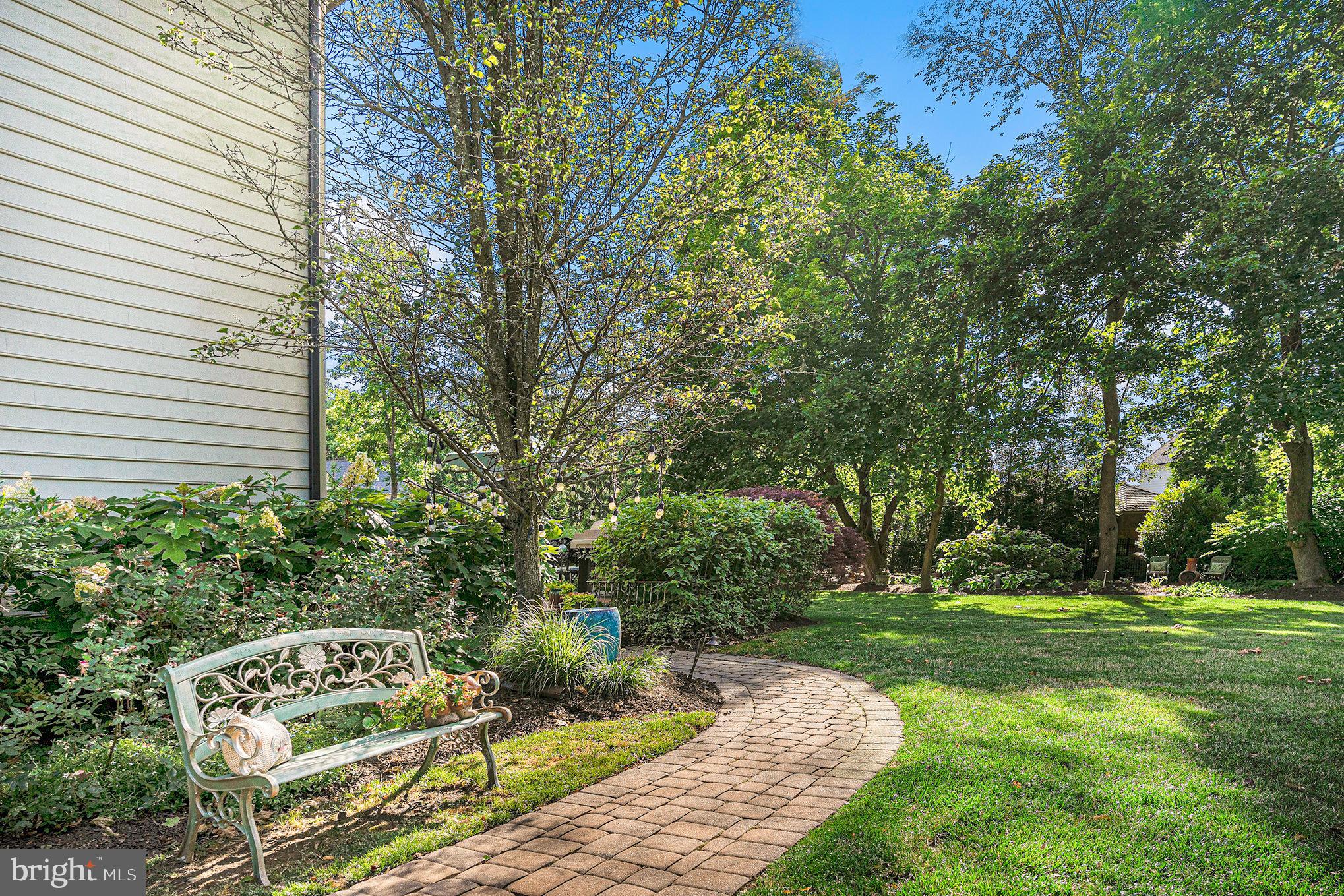 CHESTNUT CREEK - Residential