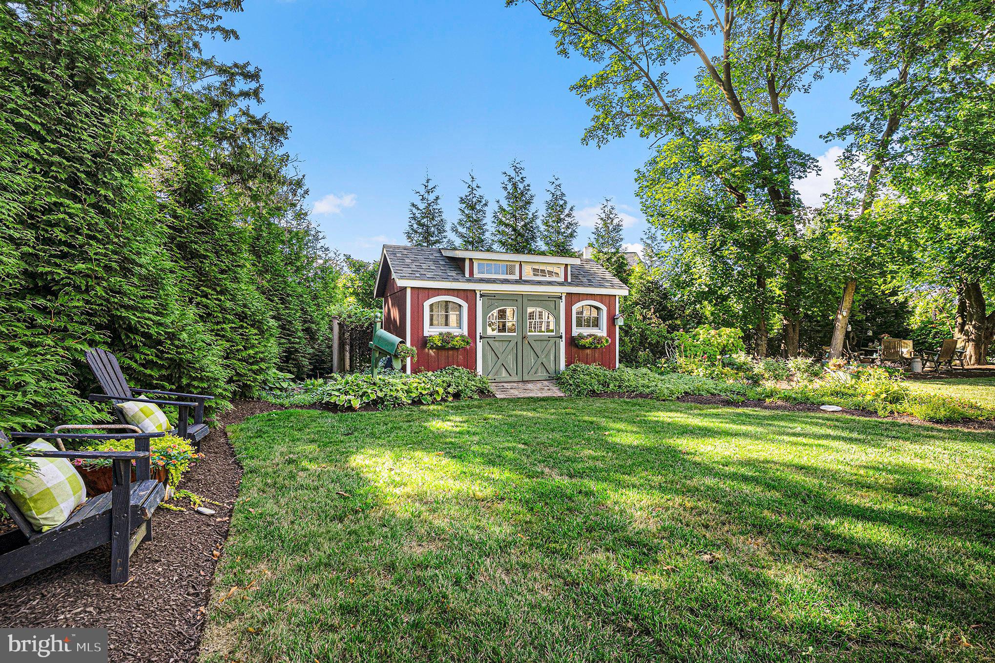 CHESTNUT CREEK - Residential