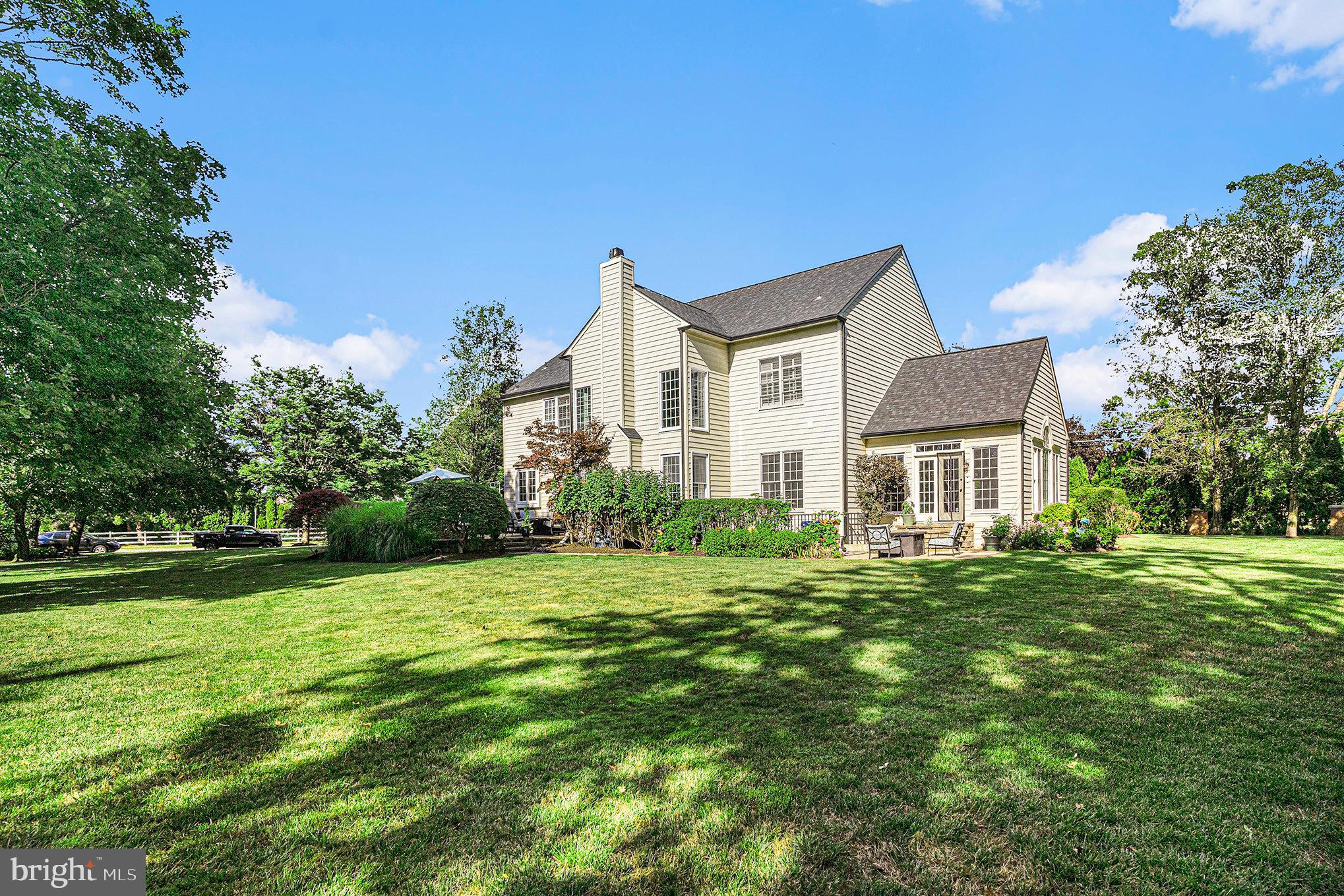 CHESTNUT CREEK - Residential