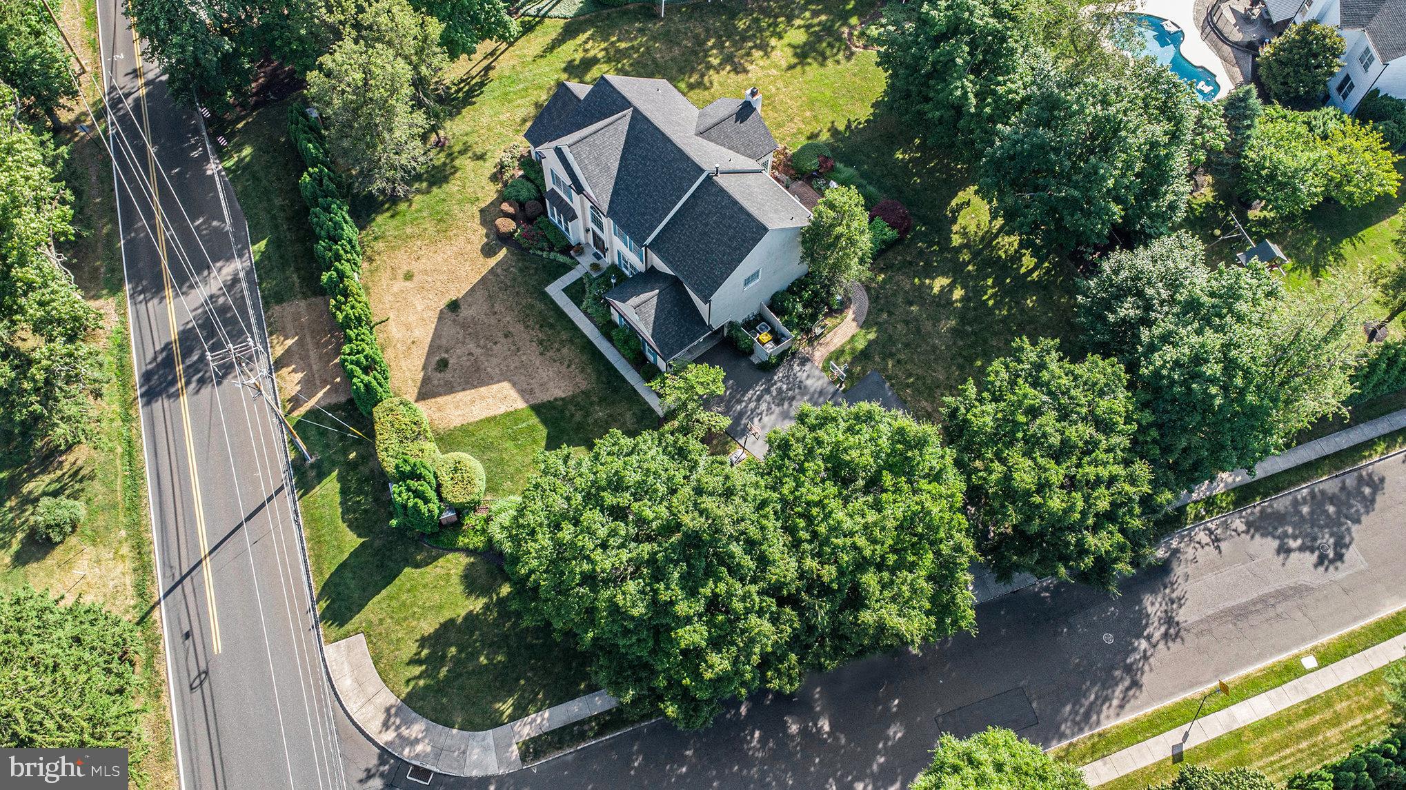 CHESTNUT CREEK - Residential