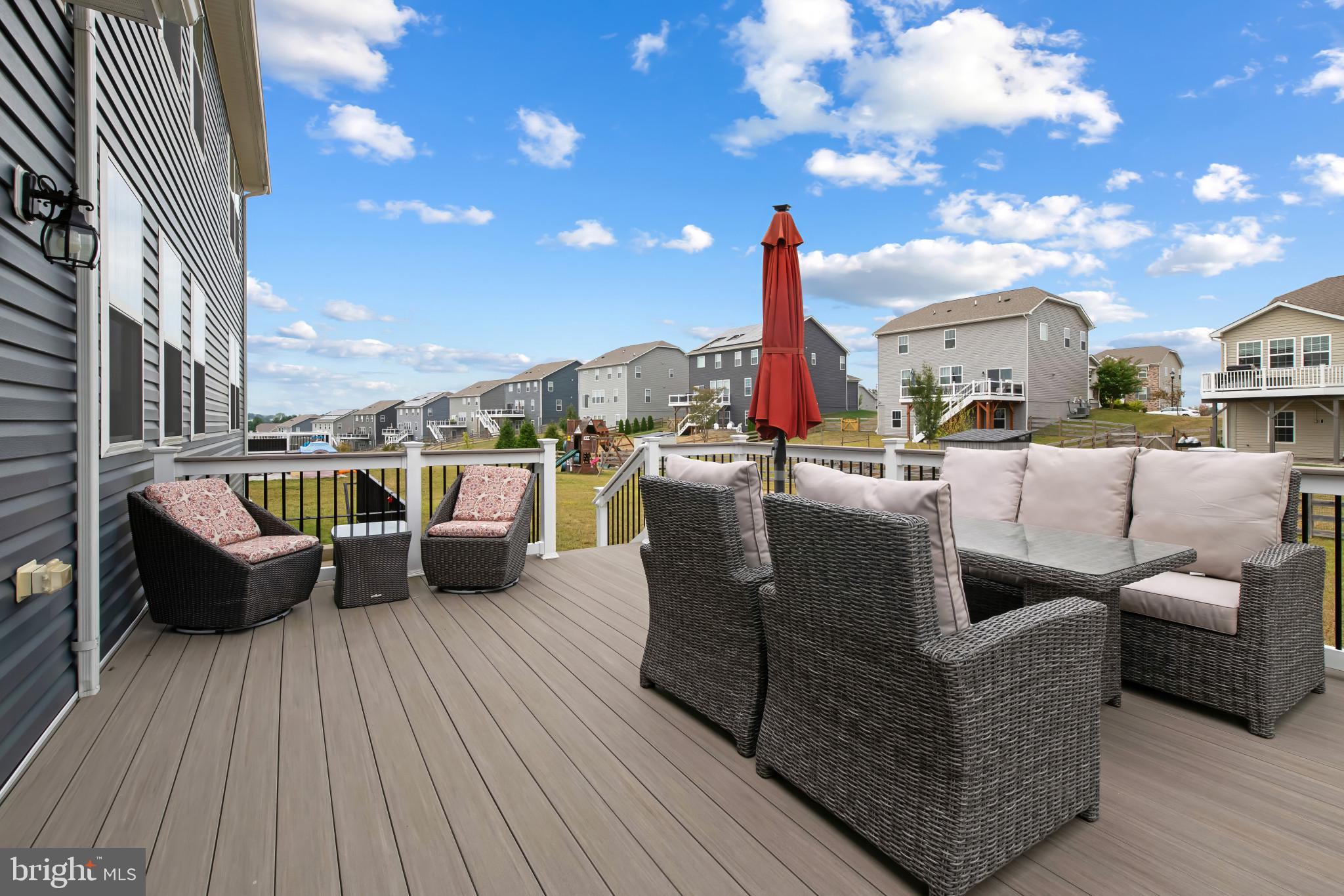 STONEGATE - Residential