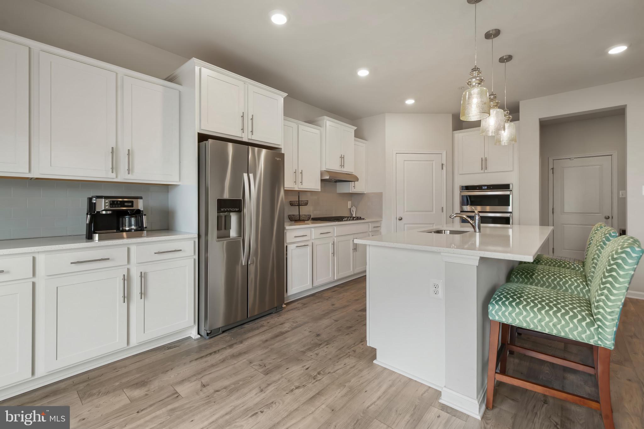 STONEGATE - Residential