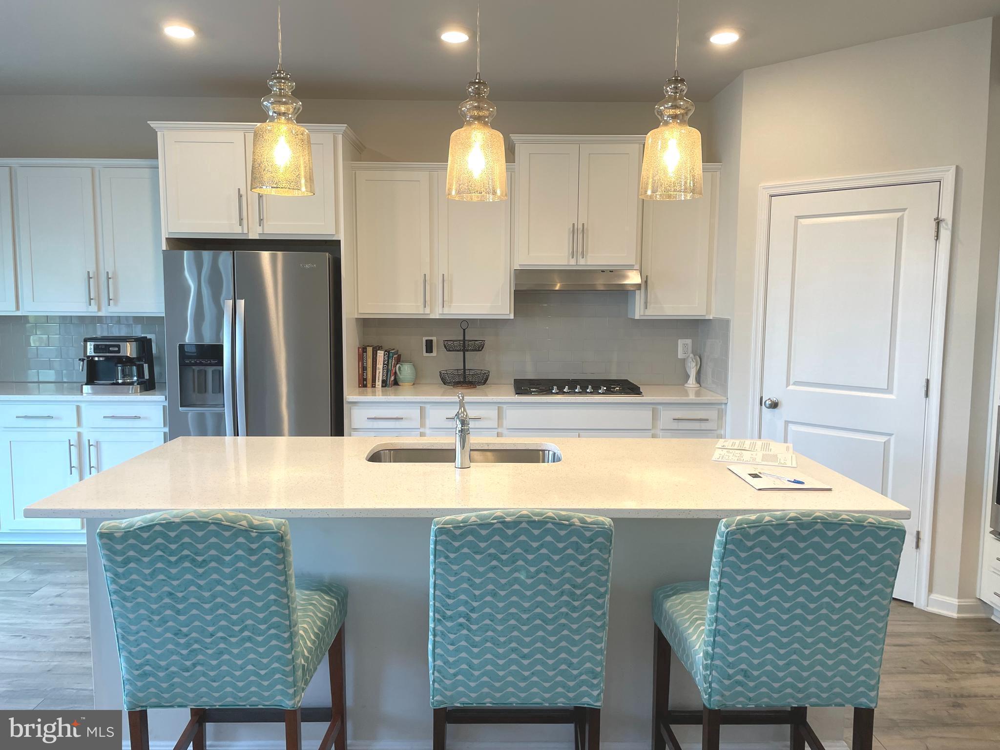 STONEGATE - Residential