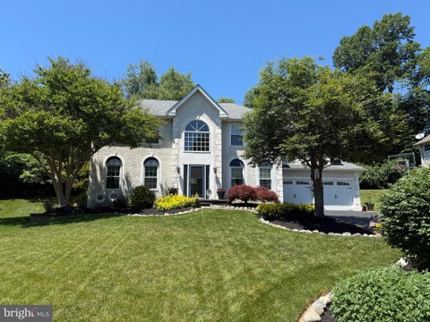 Homes For Sale - 1204 Woodsview Drive<br/> Delaware County, GARNET VALLEY, PA 19060