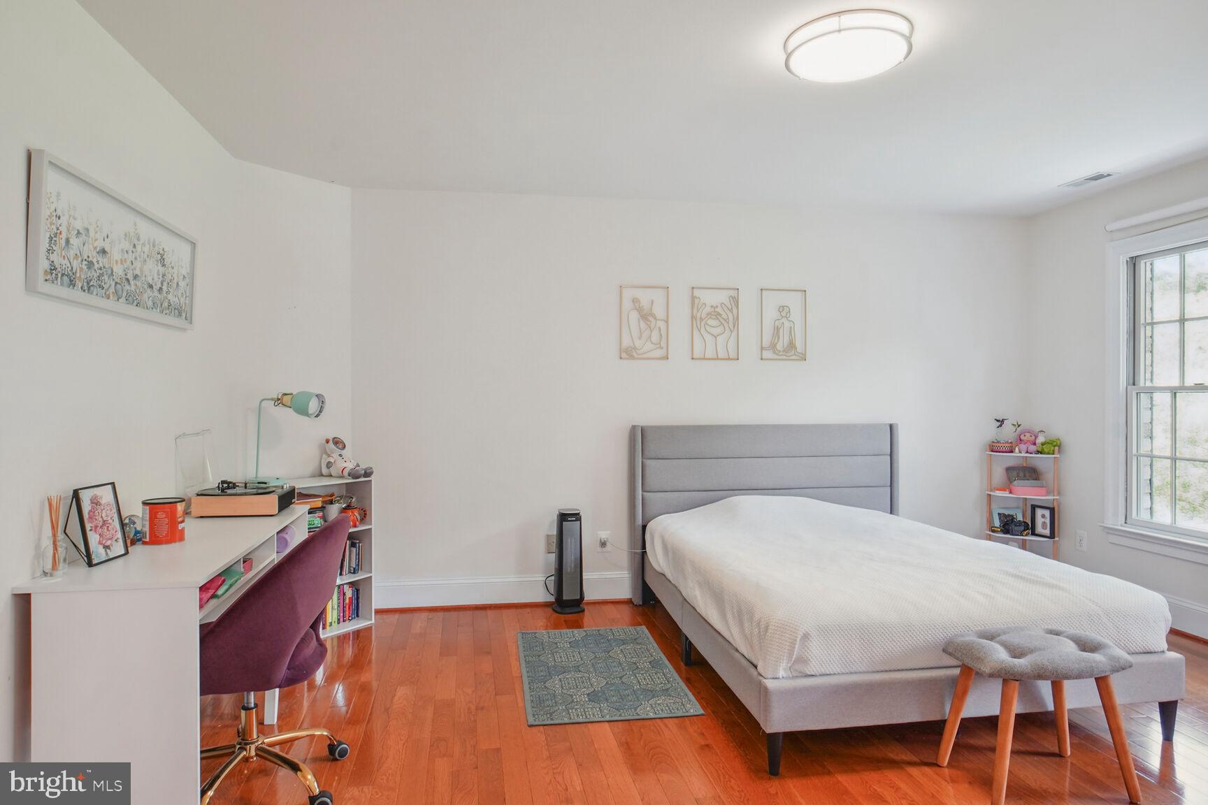 COTTAGE FARM ESTATES - Residential