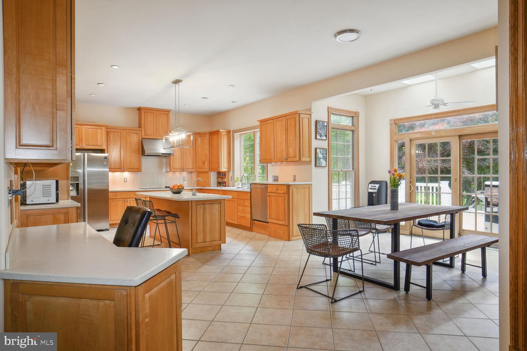 COTTAGE FARM ESTATES - Residential