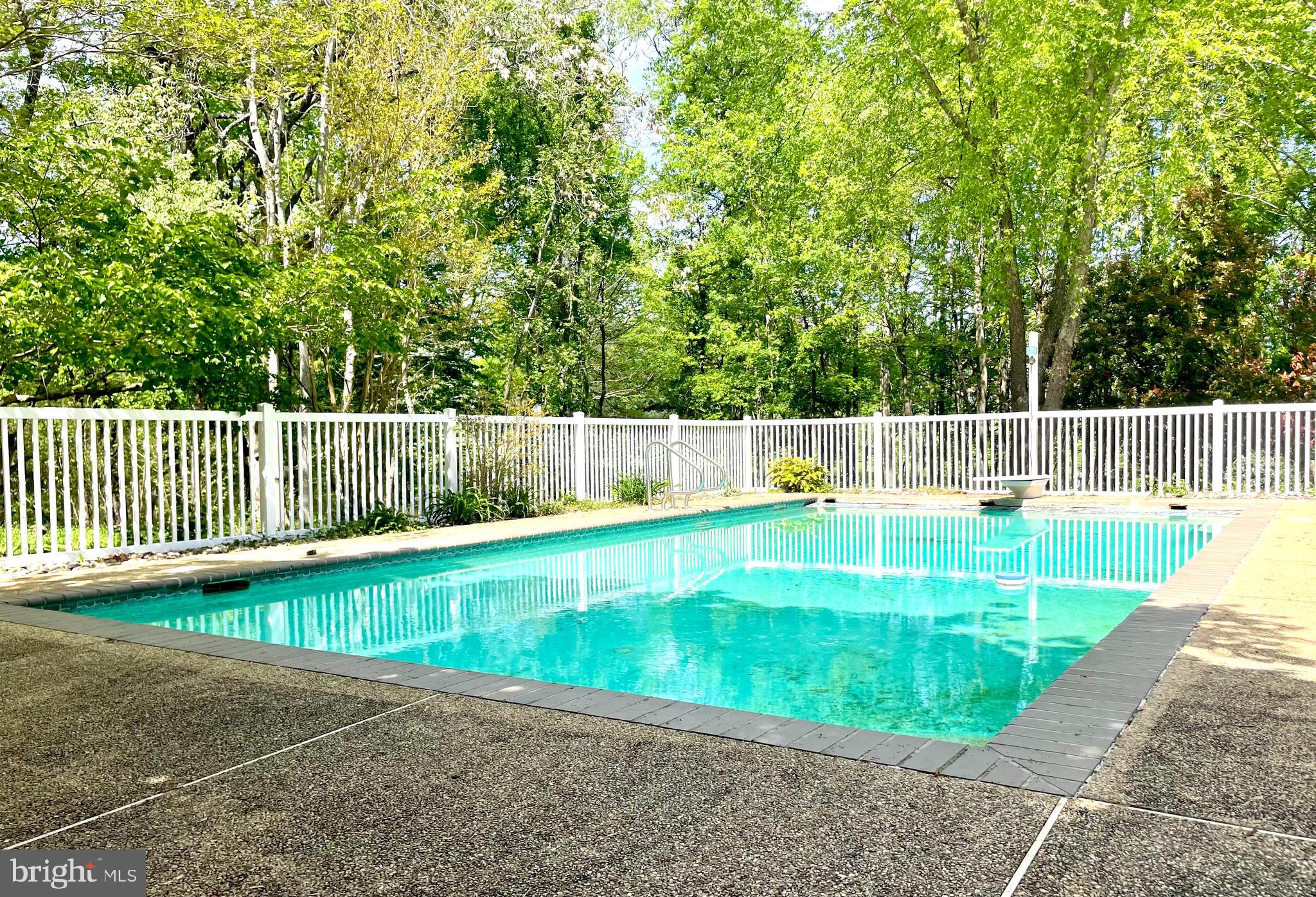 COTTAGE FARM ESTATES - Residential