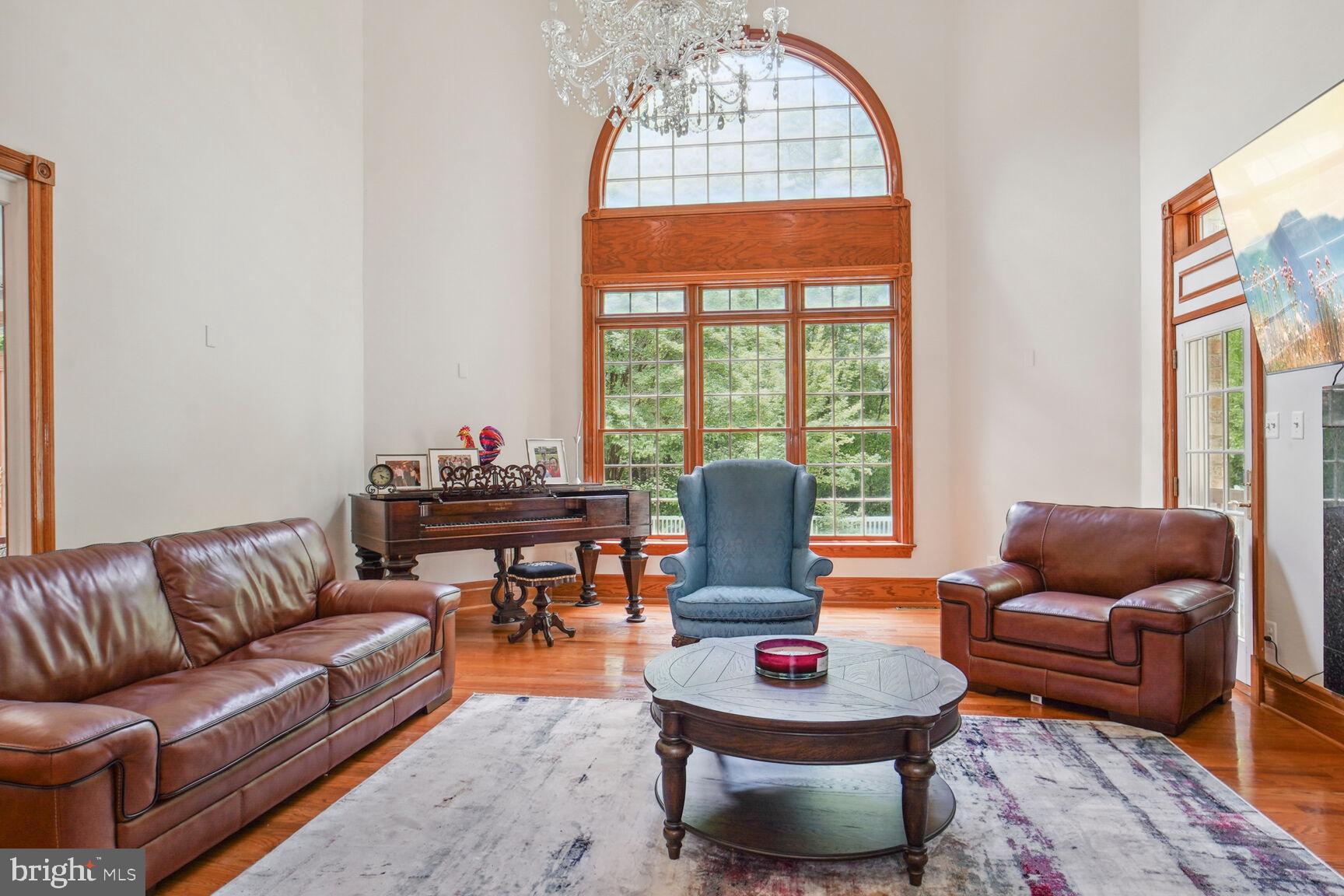 COTTAGE FARM ESTATES - Residential