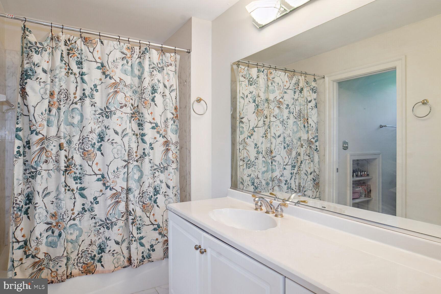 COTTAGE FARM ESTATES - Residential