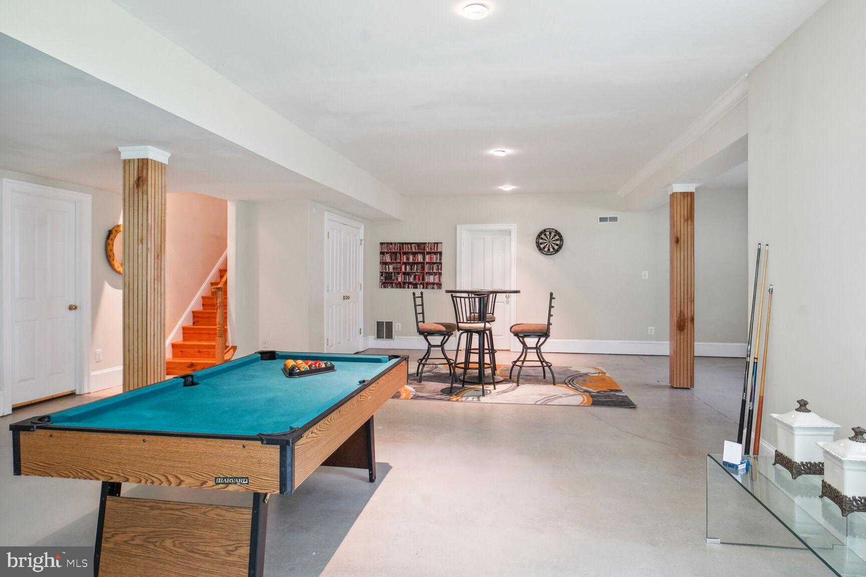 COTTAGE FARM ESTATES - Residential