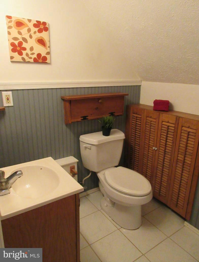 LODGE FOREST MANOR - Residential