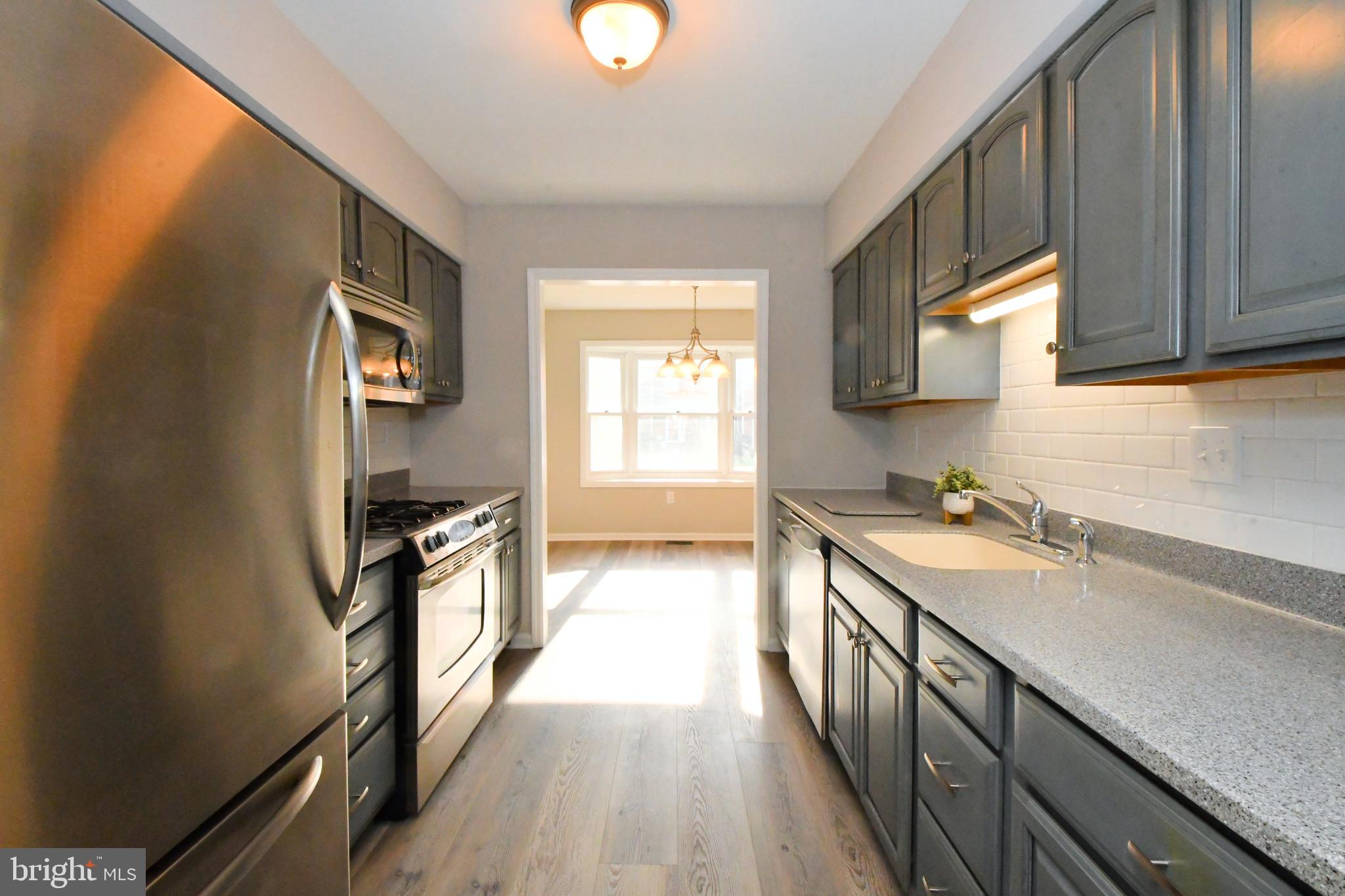 COLLEGE PARK - Residential