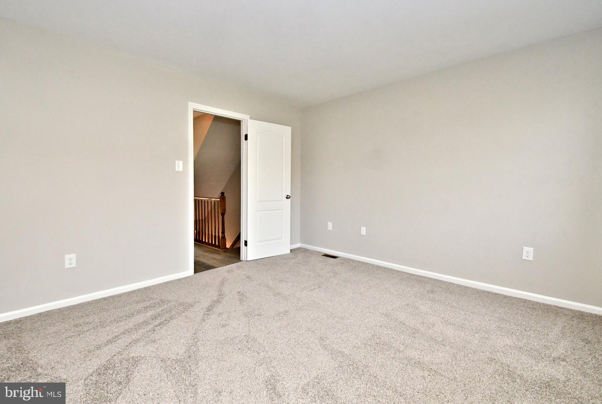 COLLEGE PARK - Residential