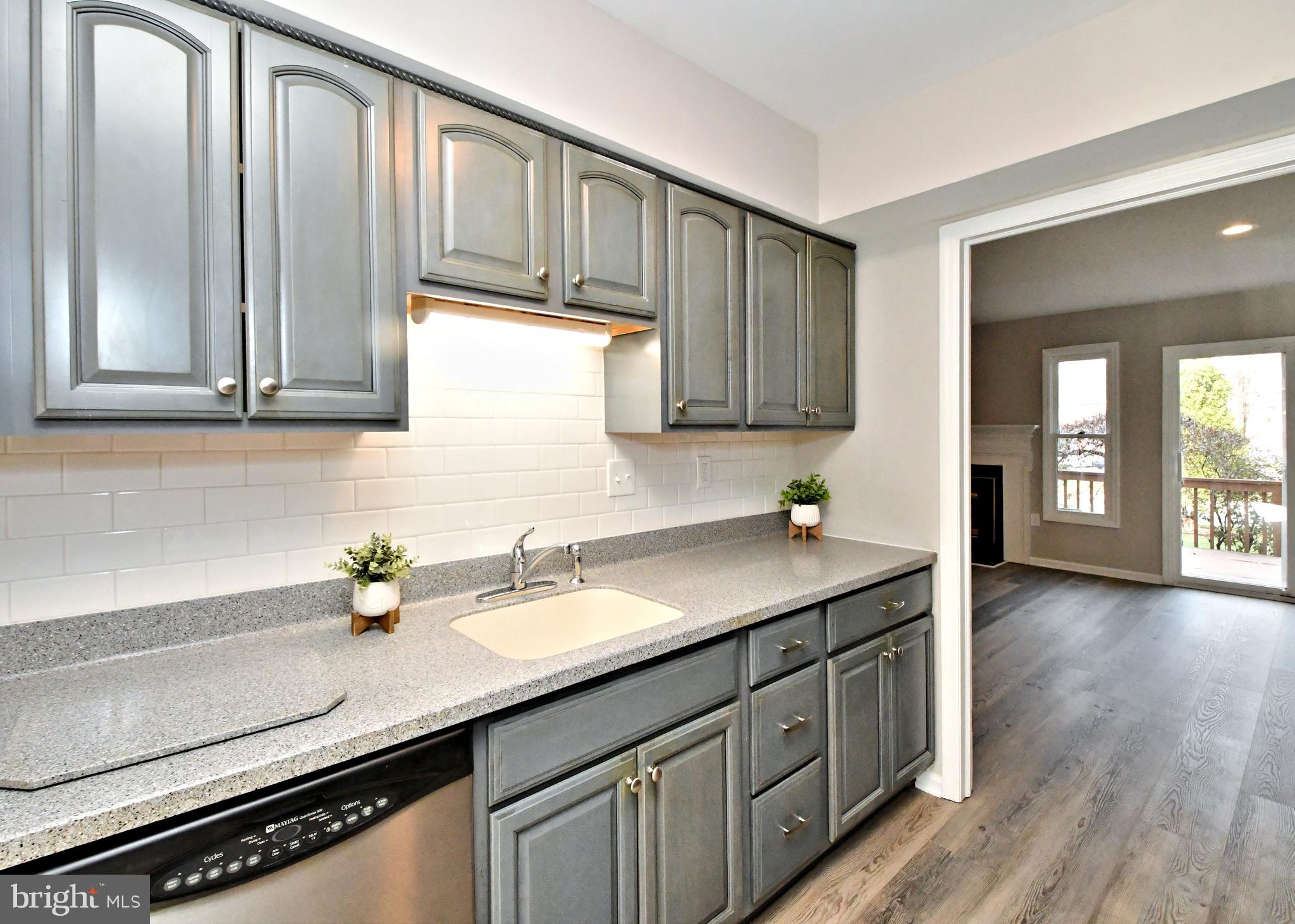 COLLEGE PARK - Residential