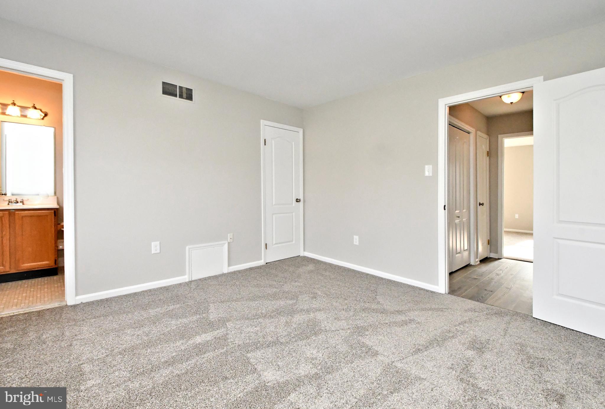 COLLEGE PARK - Residential