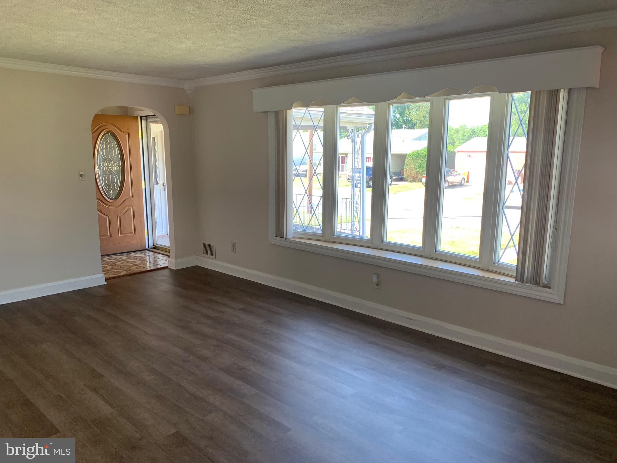 LINDALE HEIGHTS - Residential Lease