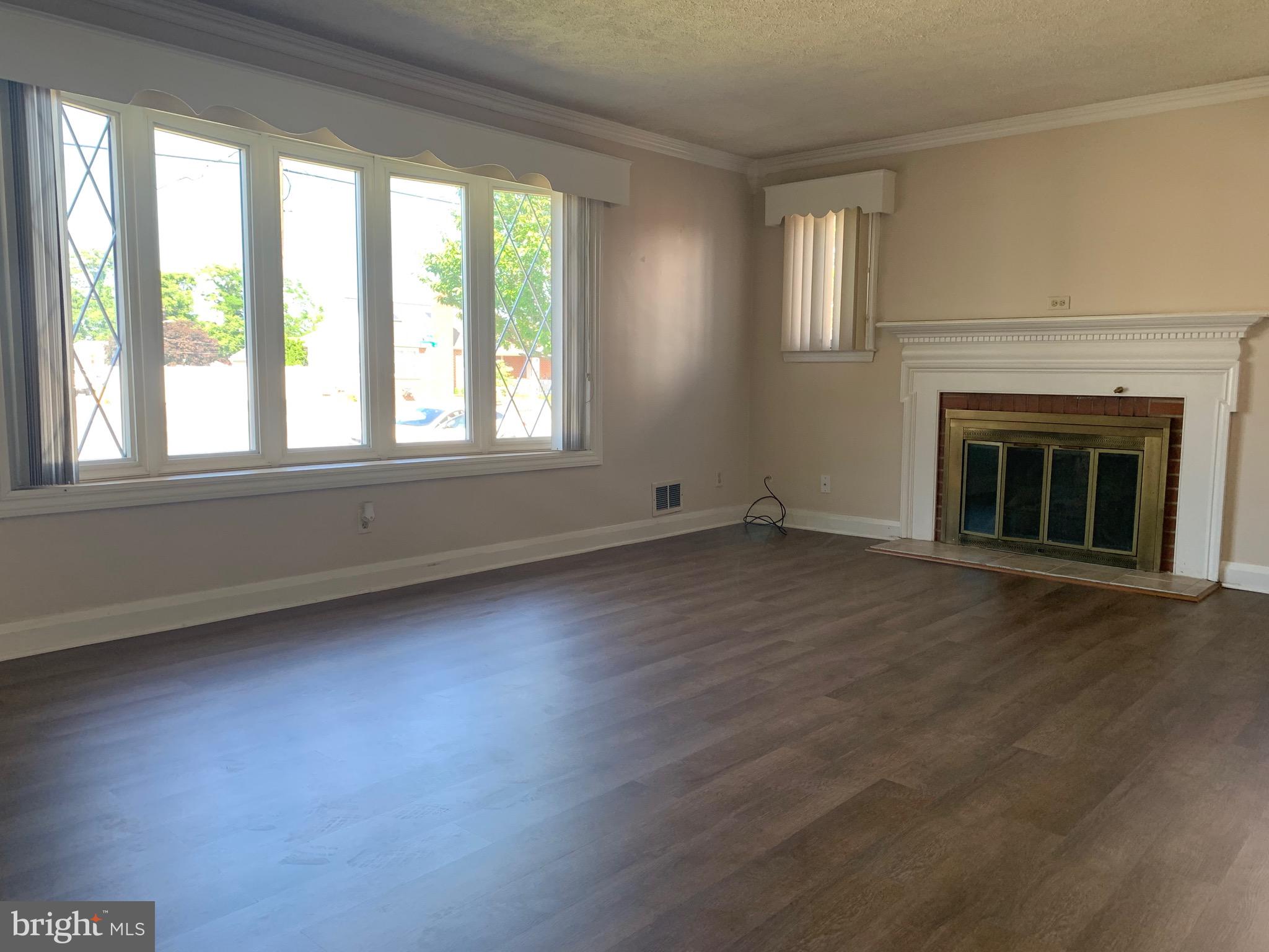 LINDALE HEIGHTS - Residential Lease