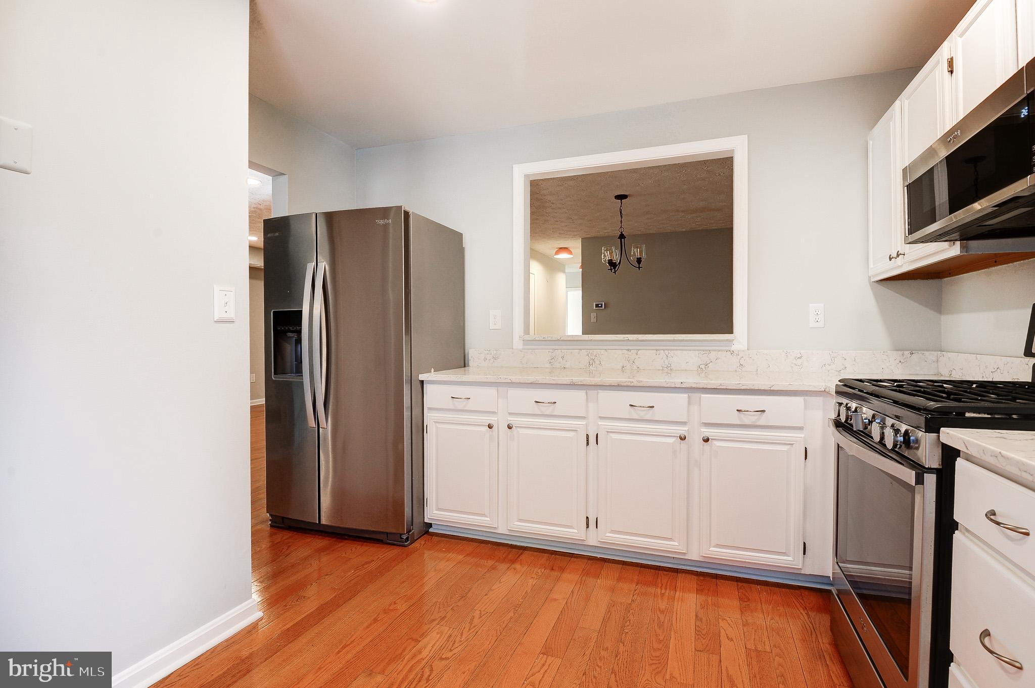 THE OAKTON - Residential