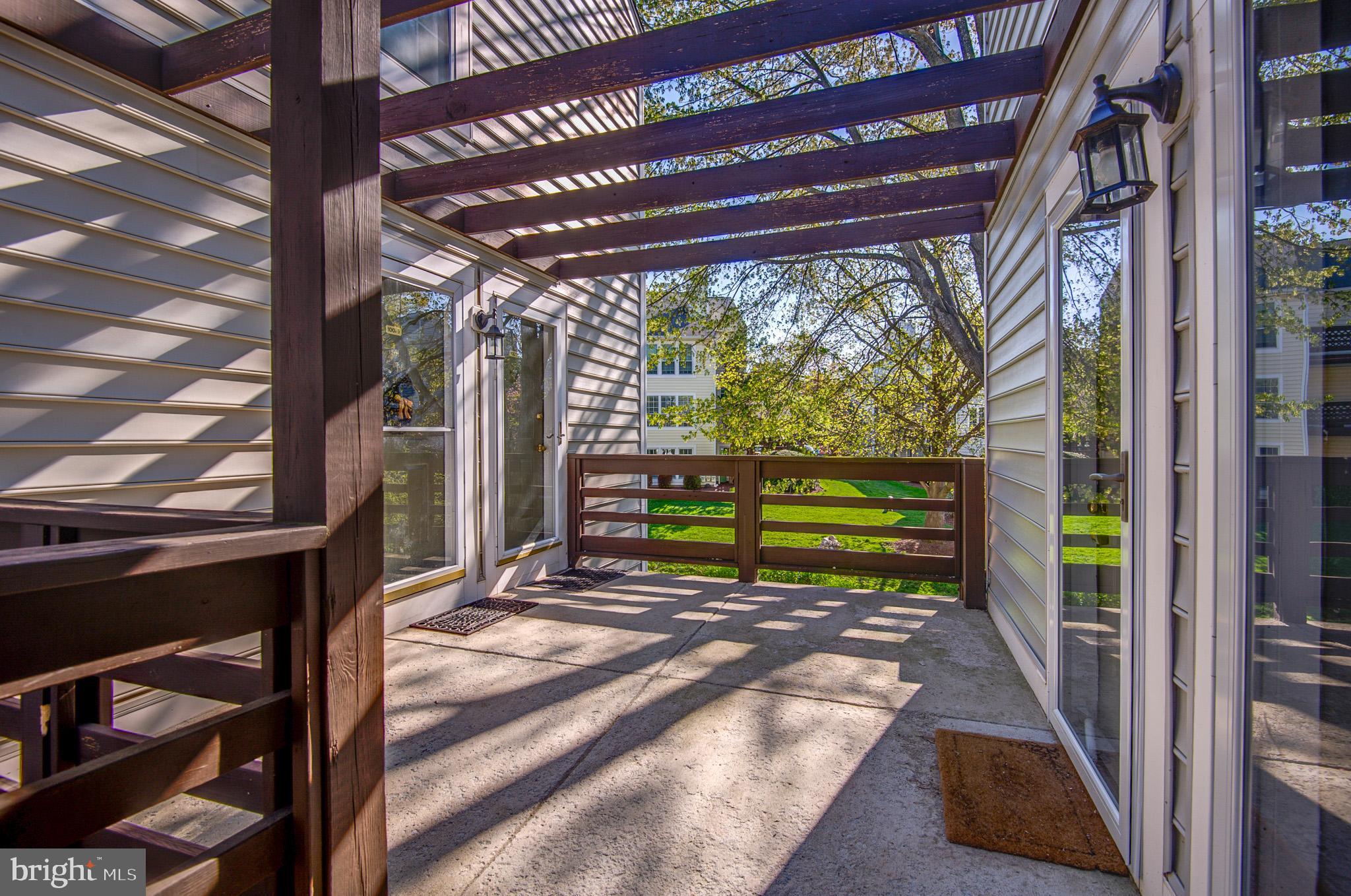 THE OAKTON - Residential