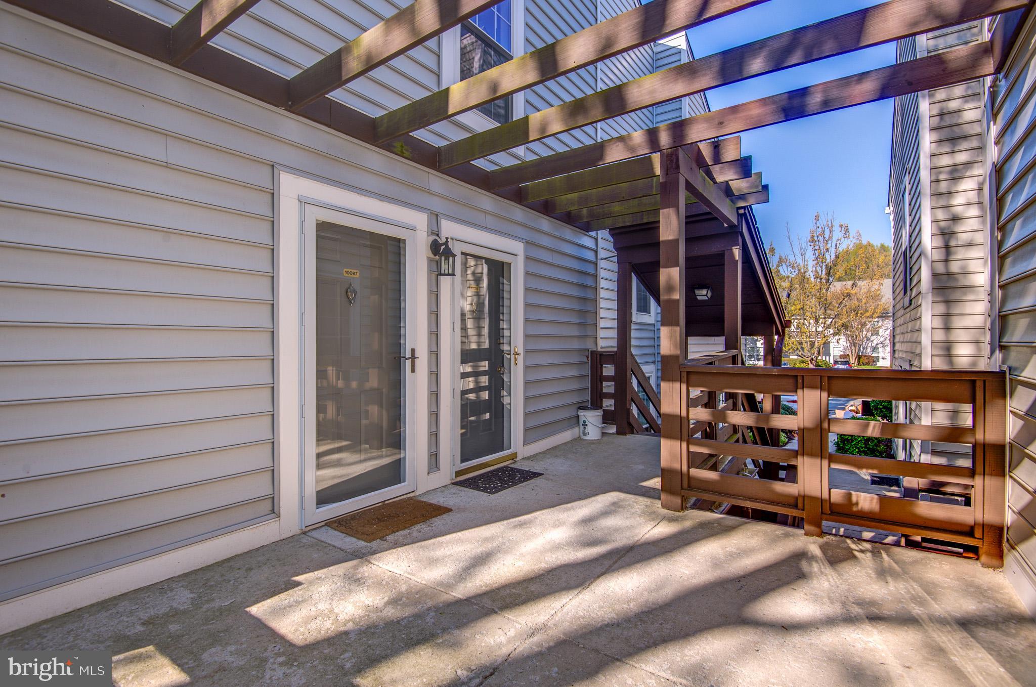 THE OAKTON - Residential