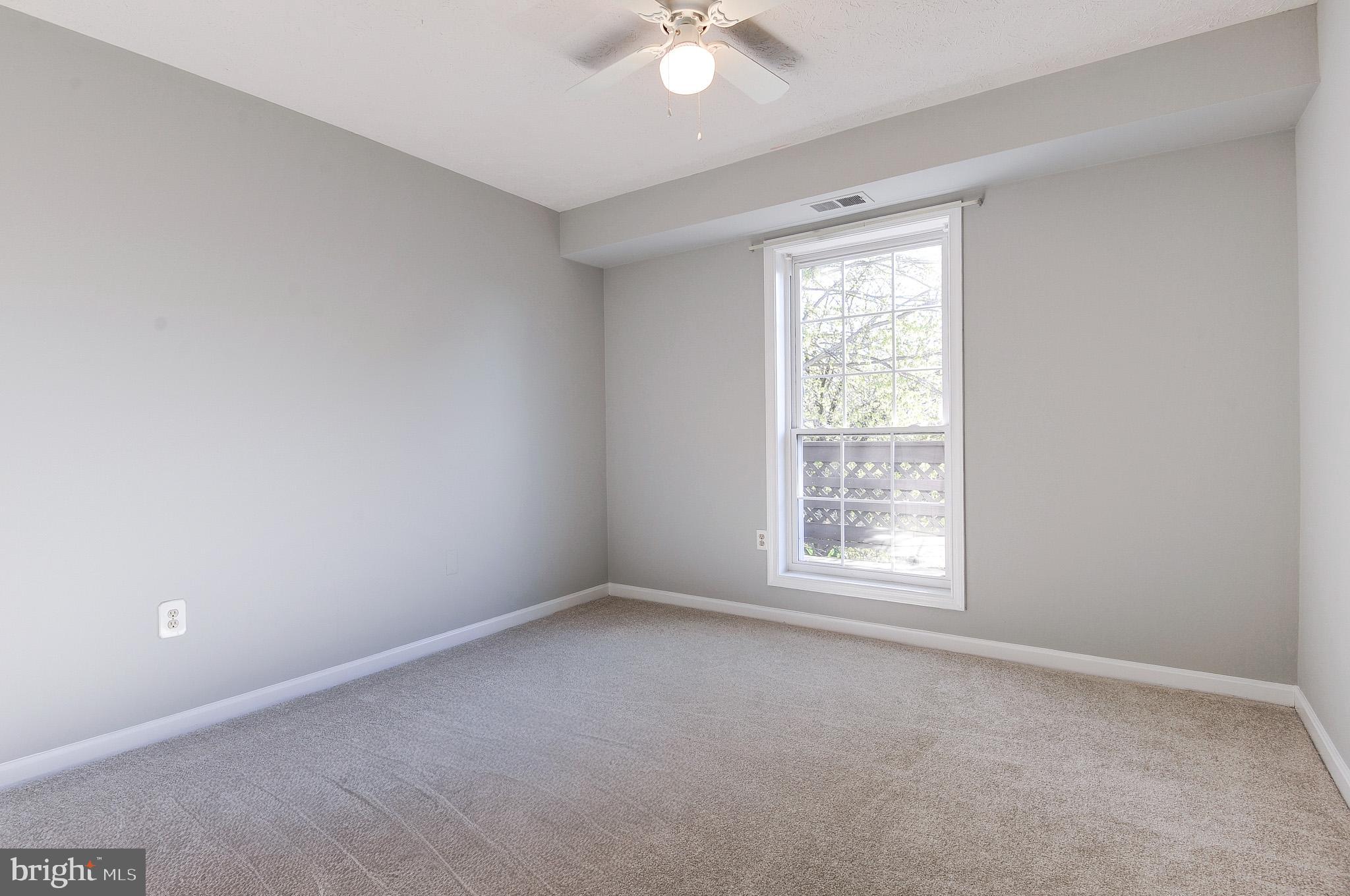 THE OAKTON - Residential