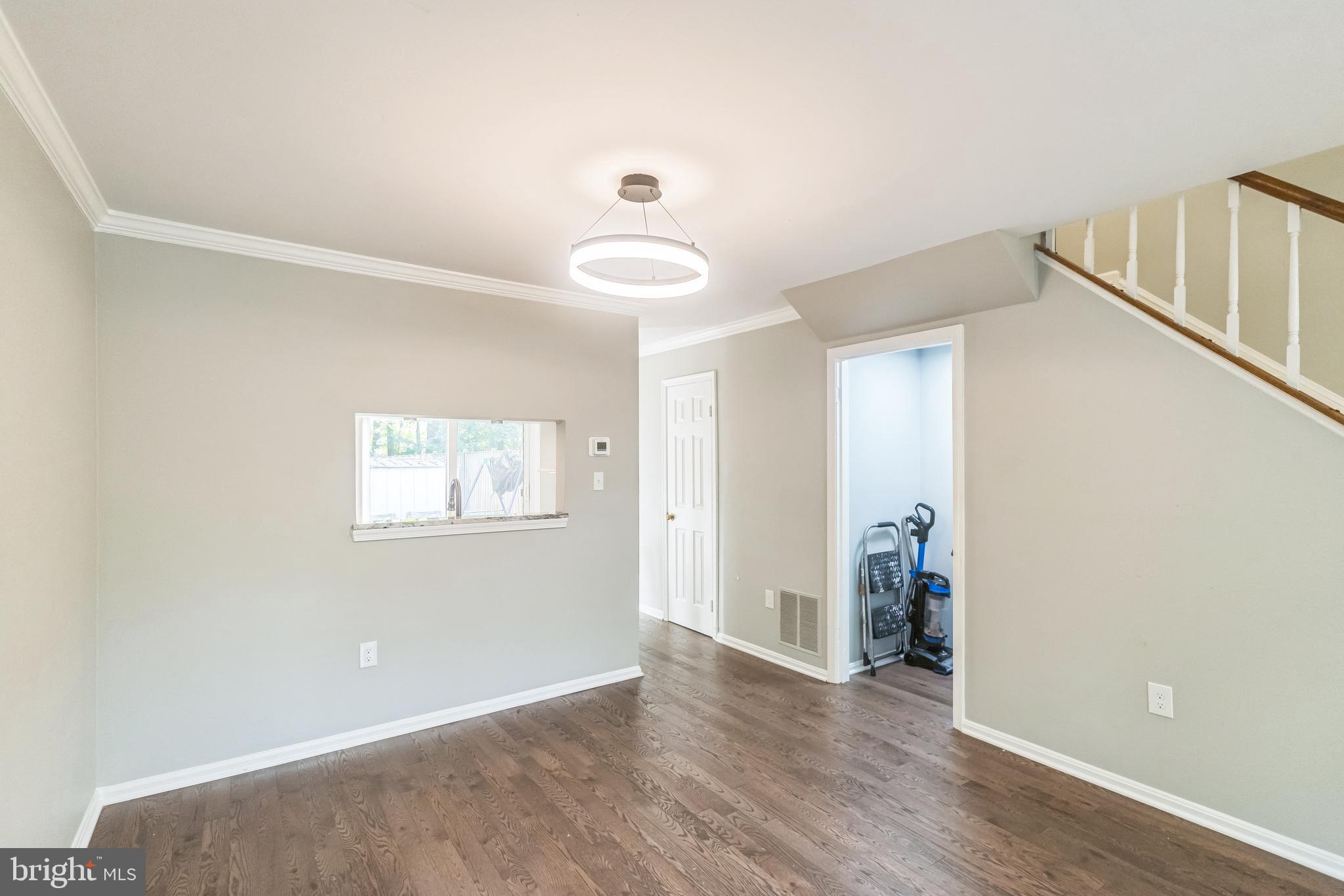 MONTCLAIR ST3 - Residential