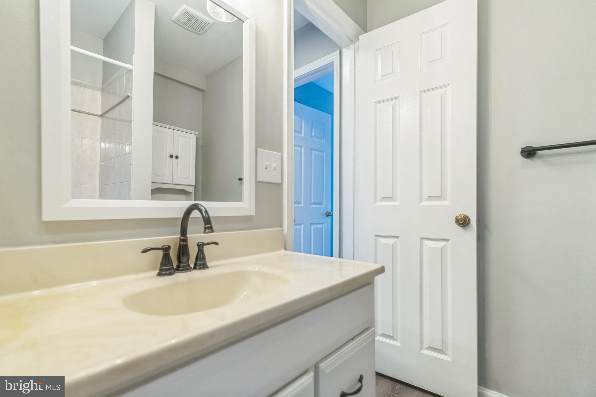 MONTCLAIR ST3 - Residential