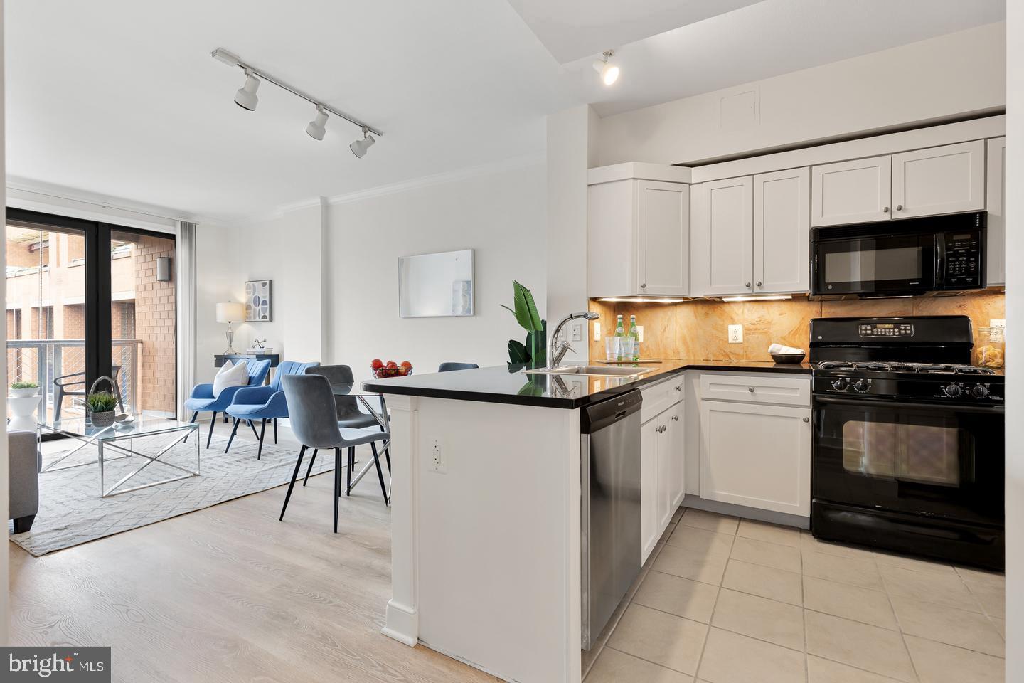 631 D STREET NW 1237