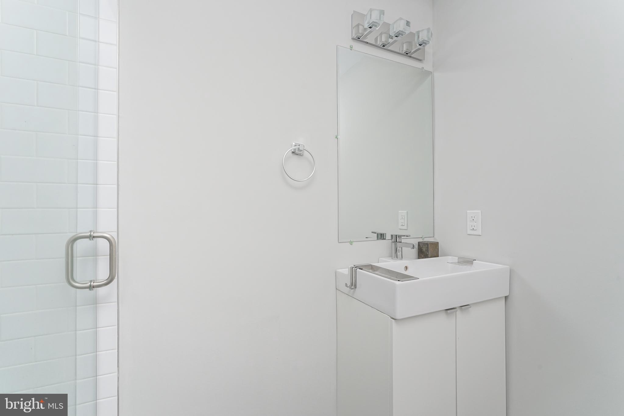 FISHTOWN - Residential Lease