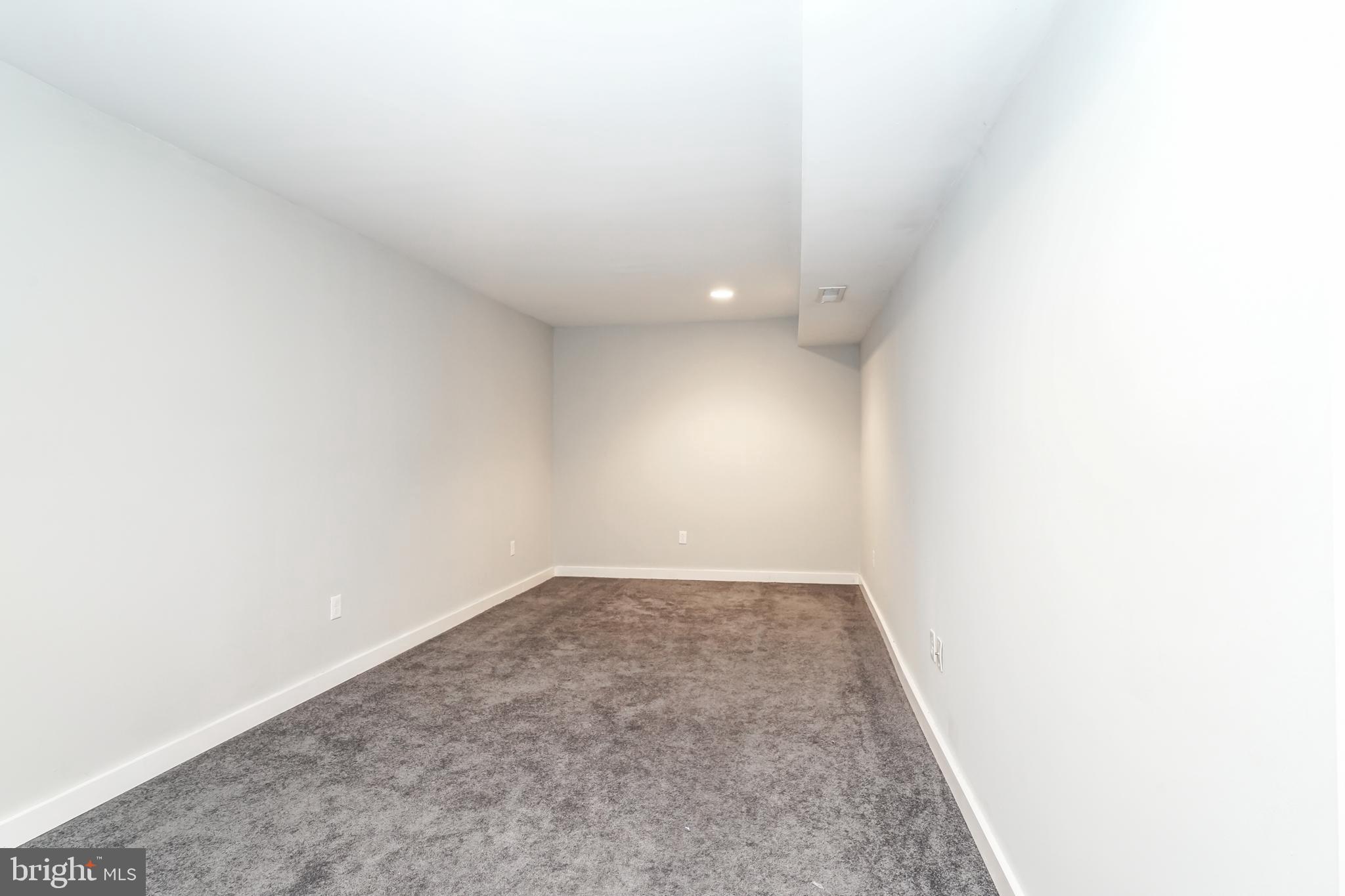 FISHTOWN - Residential Lease