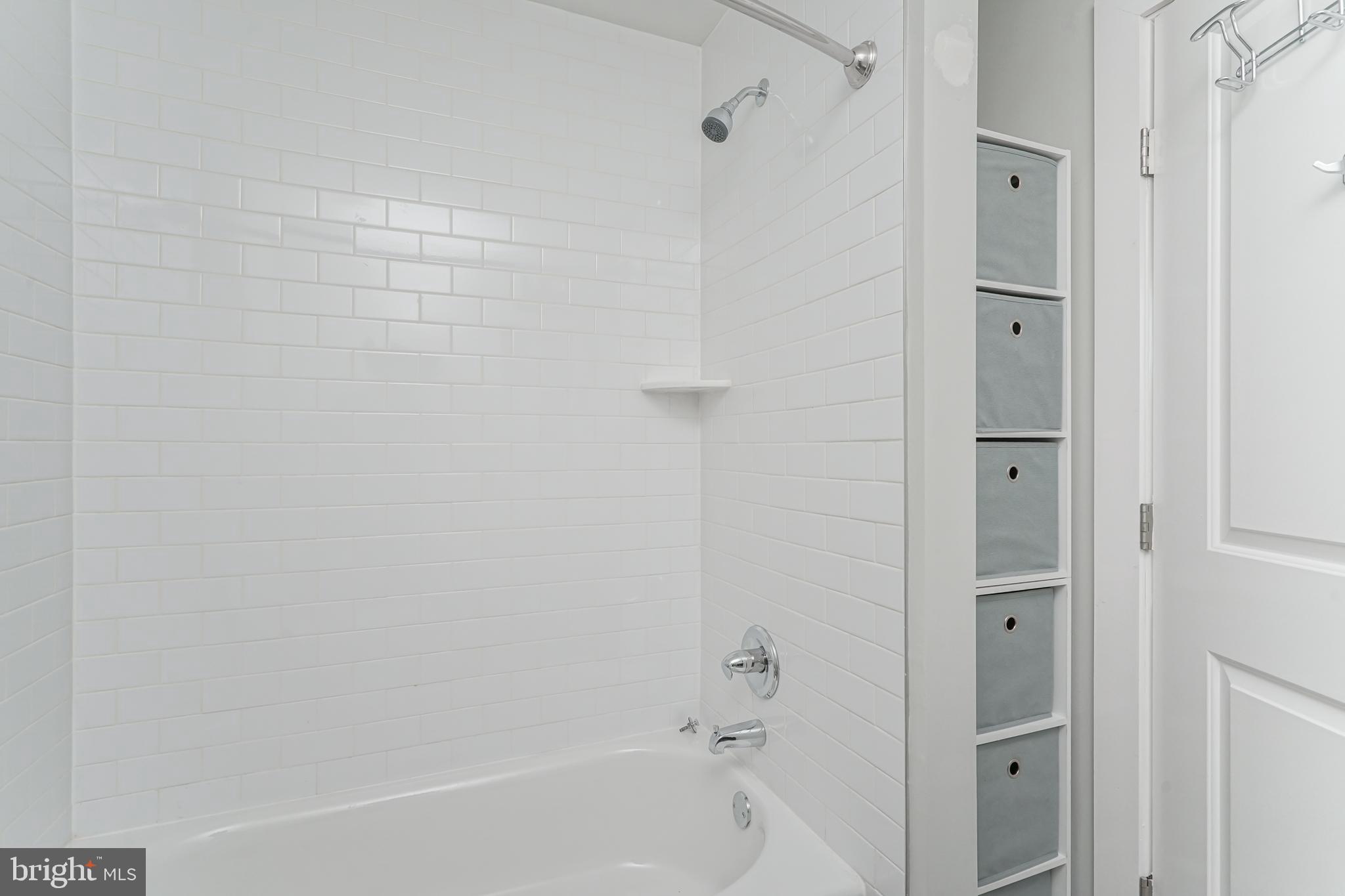 FISHTOWN - Residential Lease