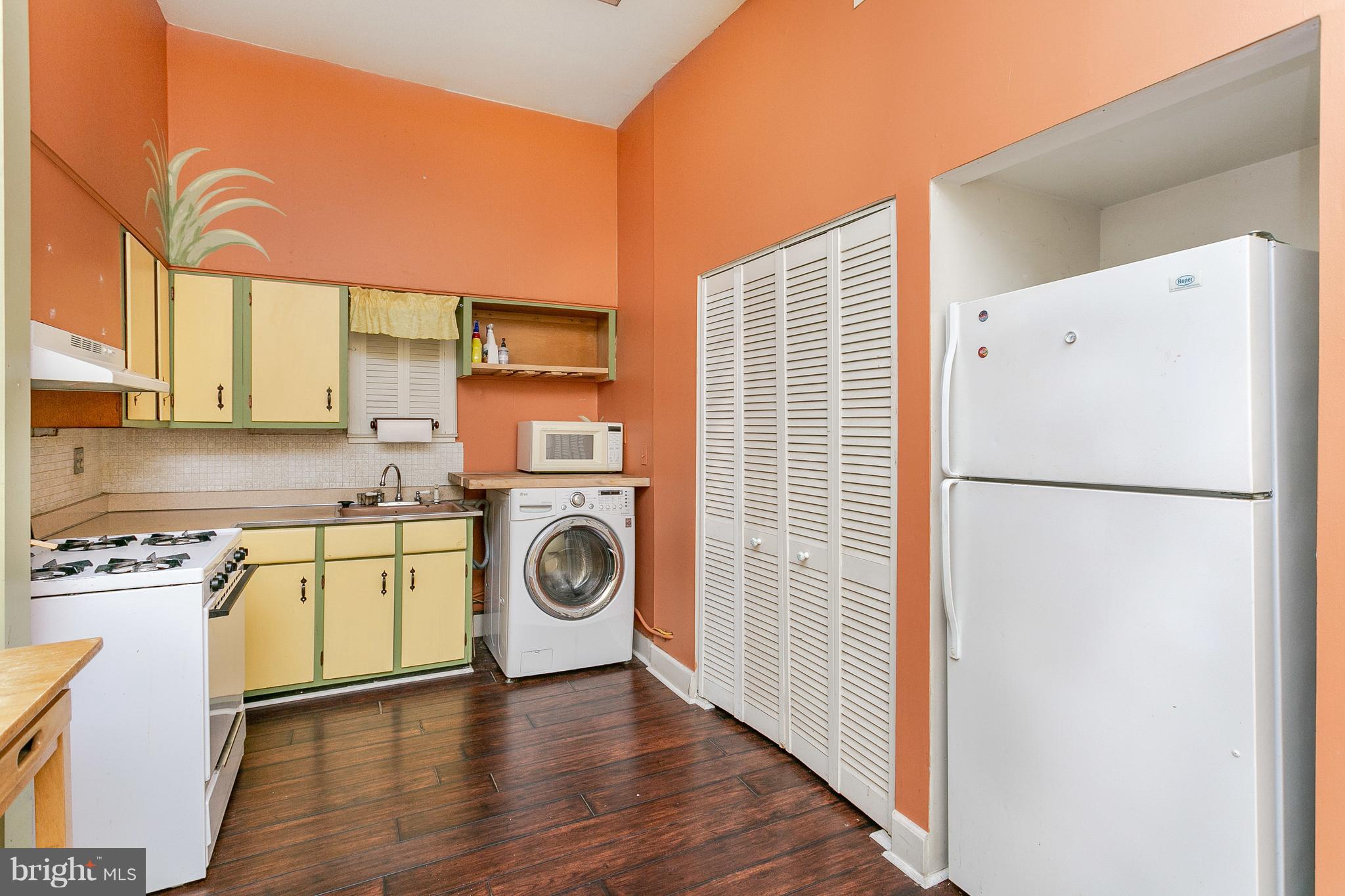 BOLTON HILL HISTORIC DISTRICT - Residential Income