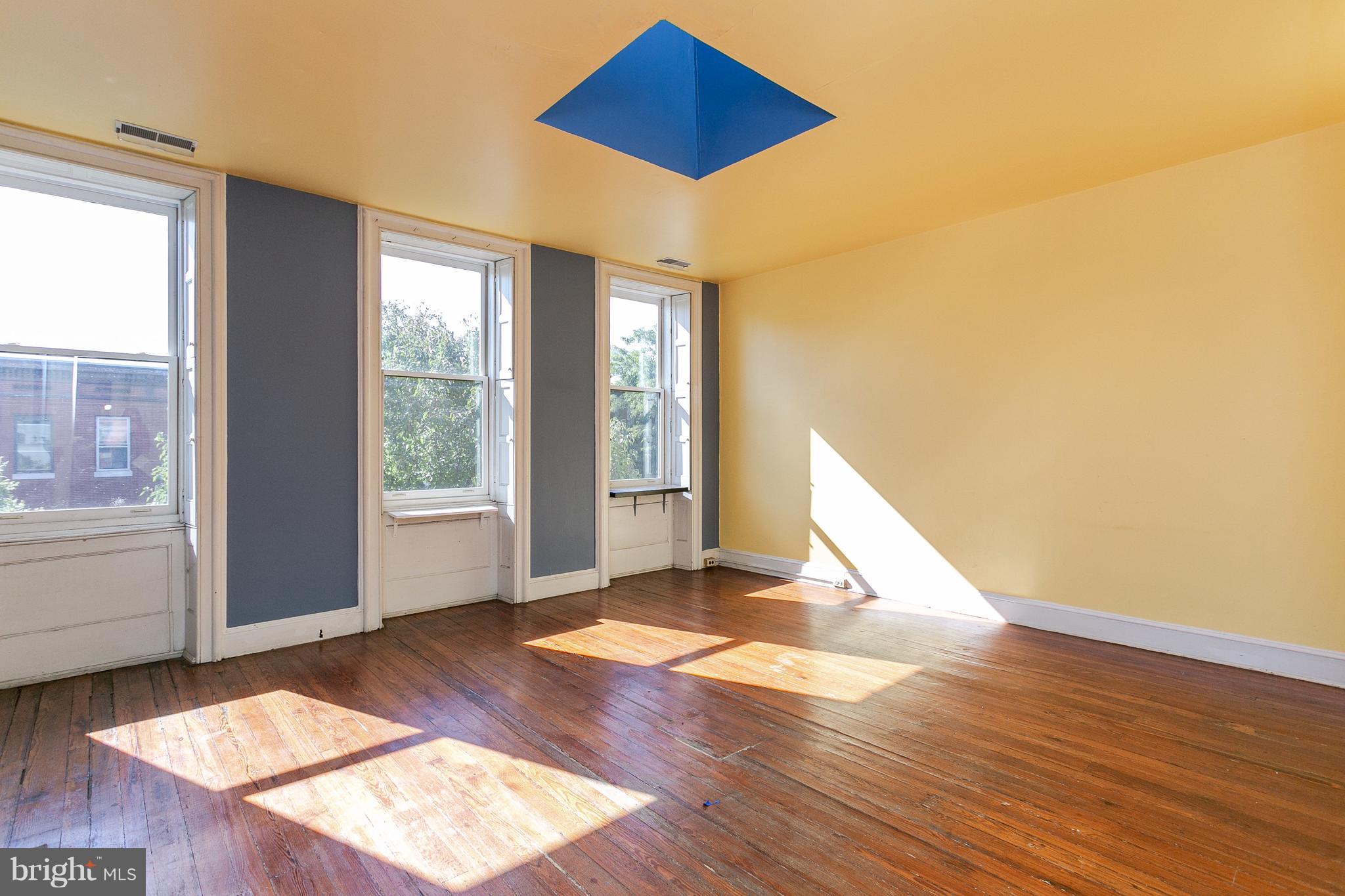 BOLTON HILL HISTORIC DISTRICT - Residential Income