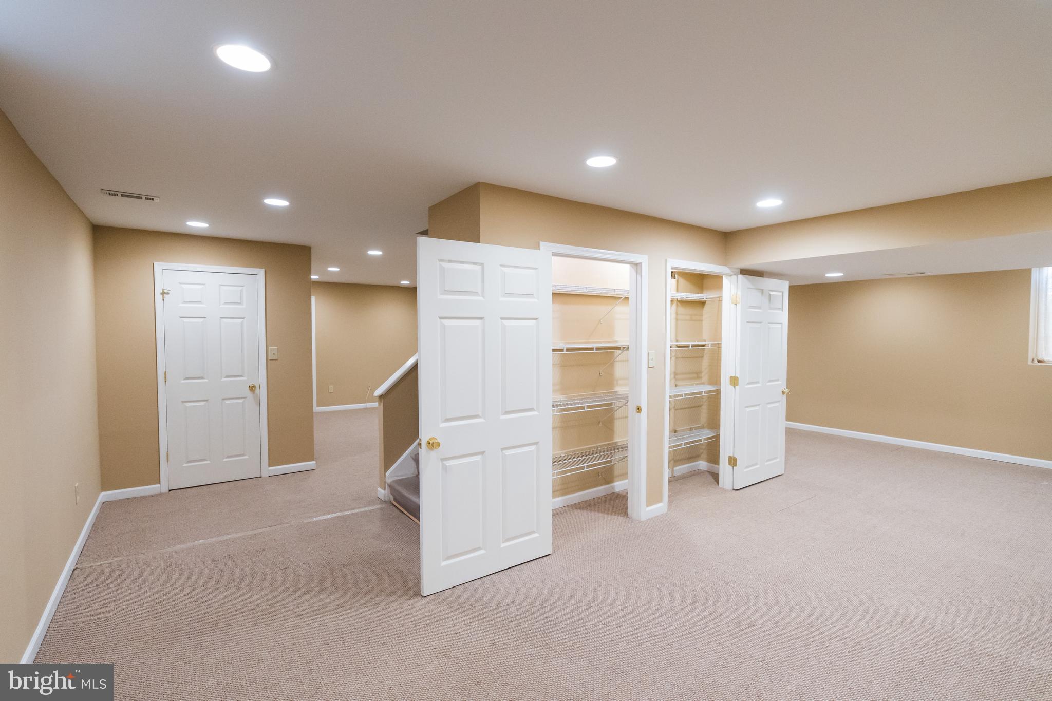 VILLAGE AT GWYNEDD - Residential