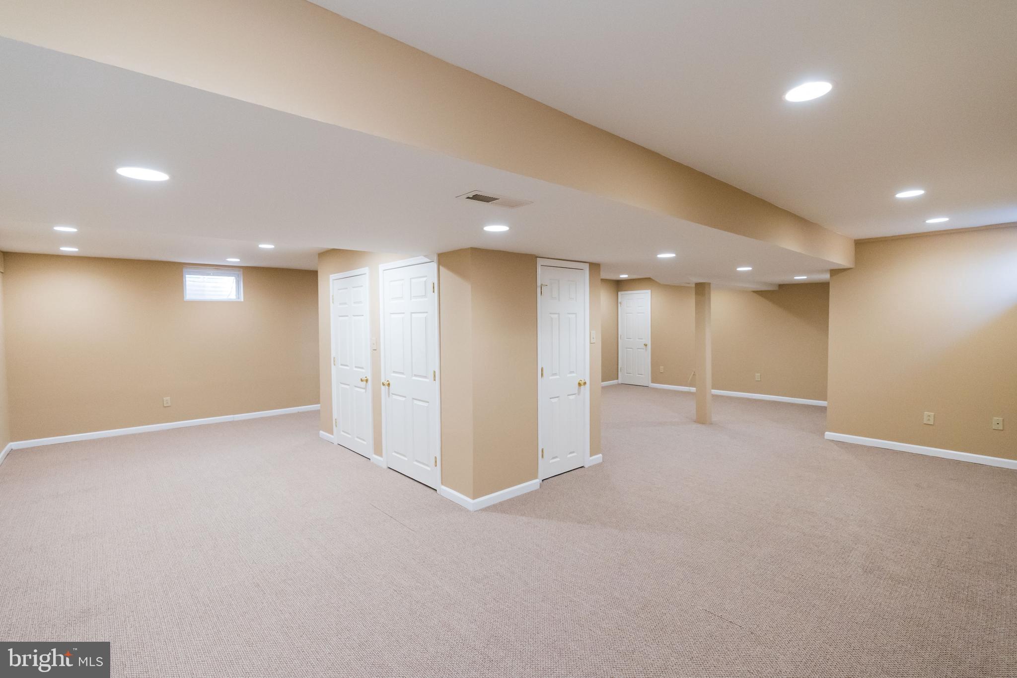 VILLAGE AT GWYNEDD - Residential