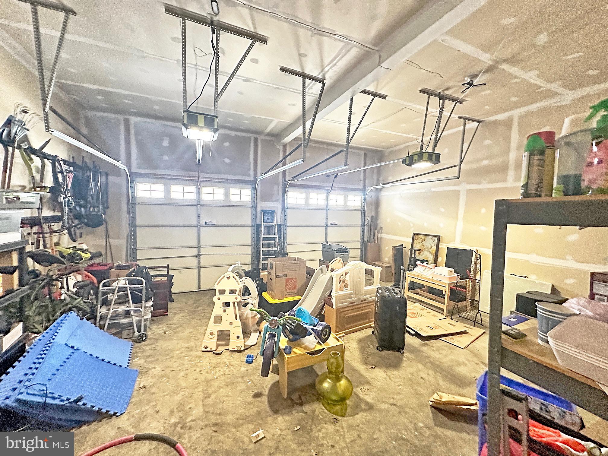 WOODCREST - Residential