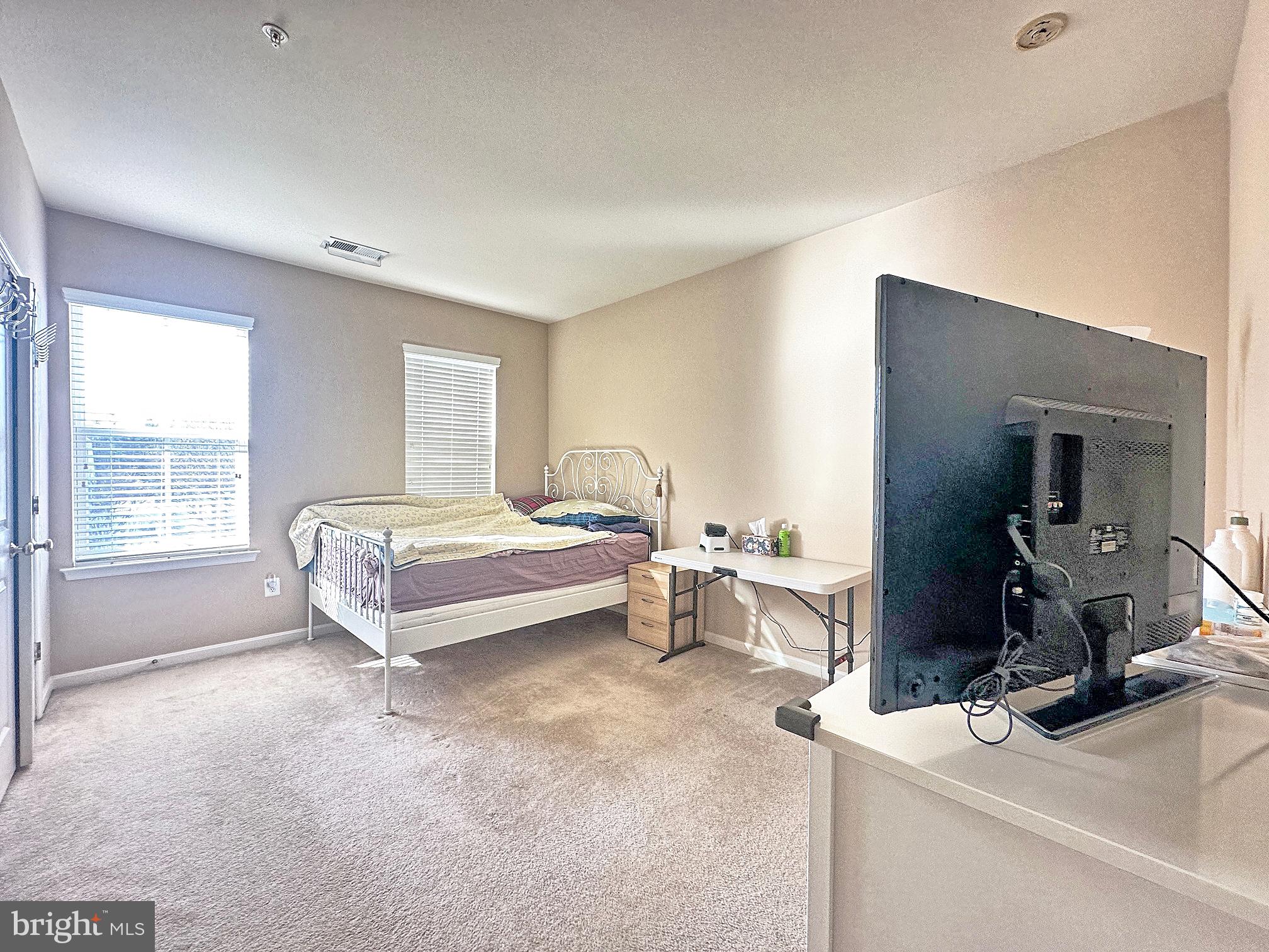 WOODCREST - Residential