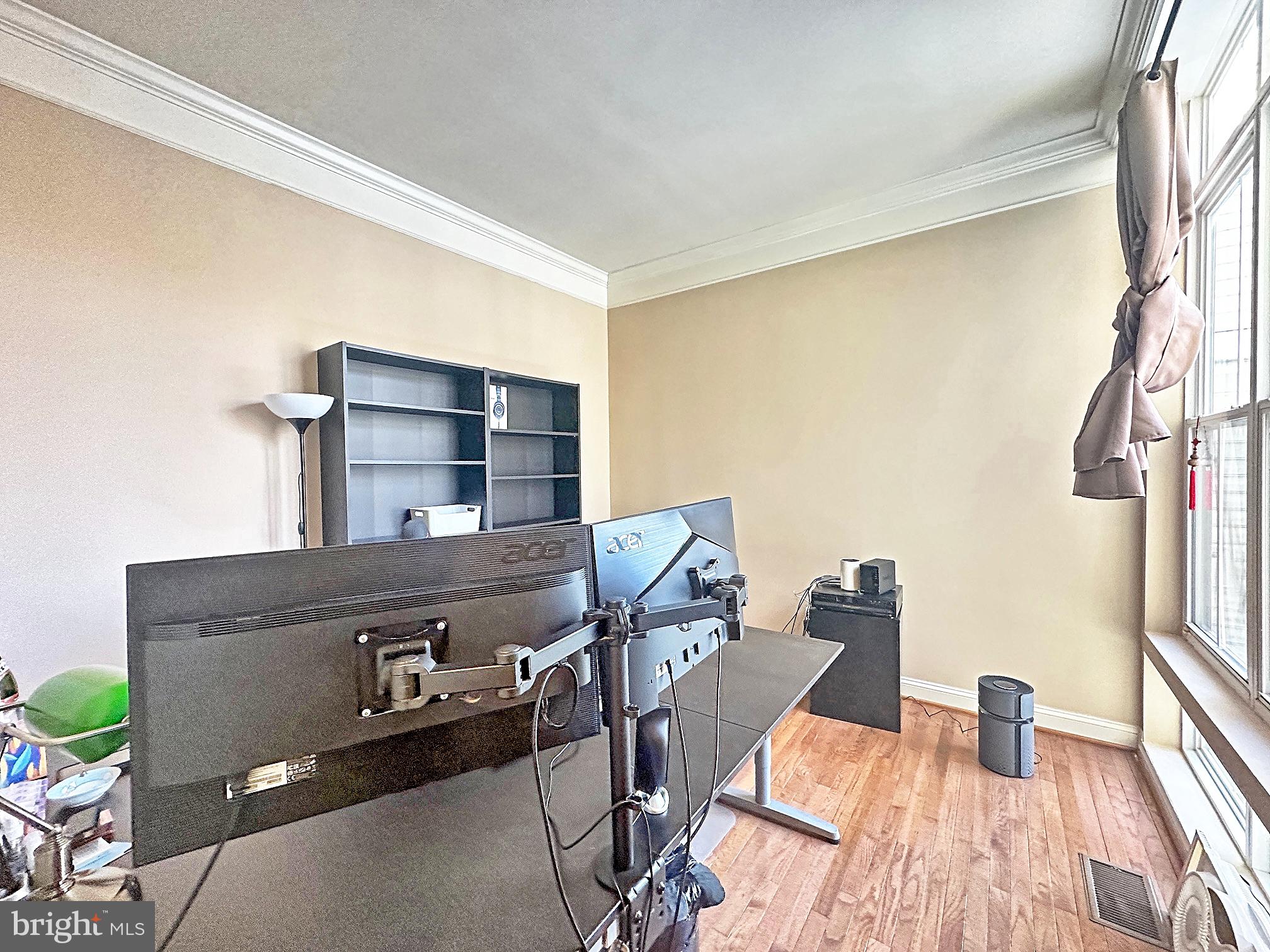 WOODCREST - Residential