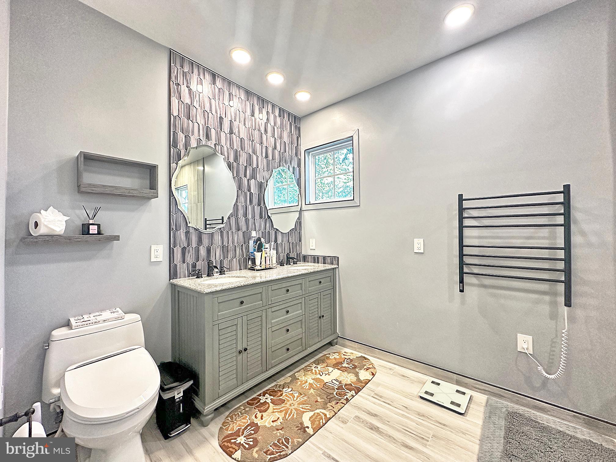 WOODCREST - Residential