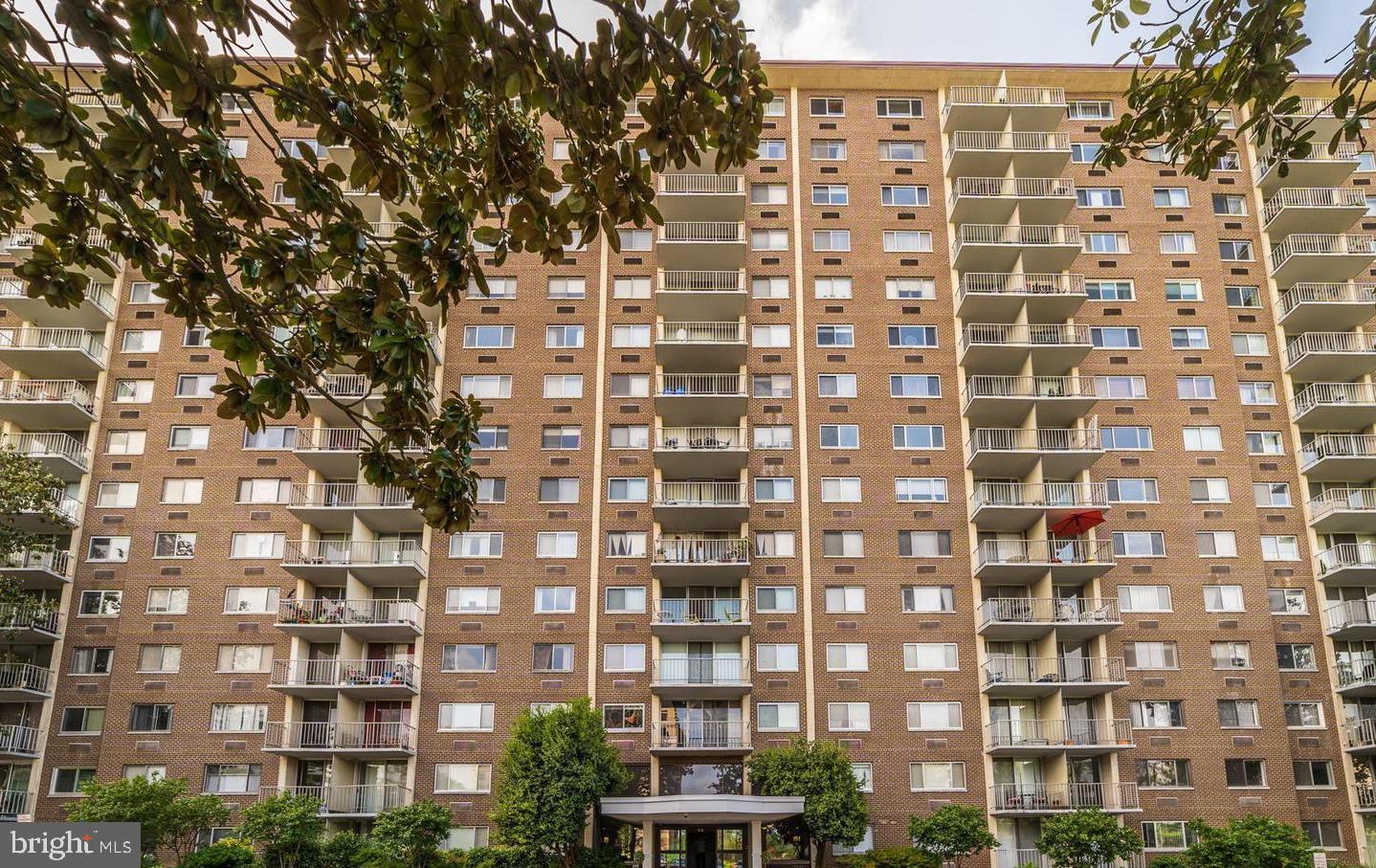 HUNTING CREEK CLUB - Residential Lease