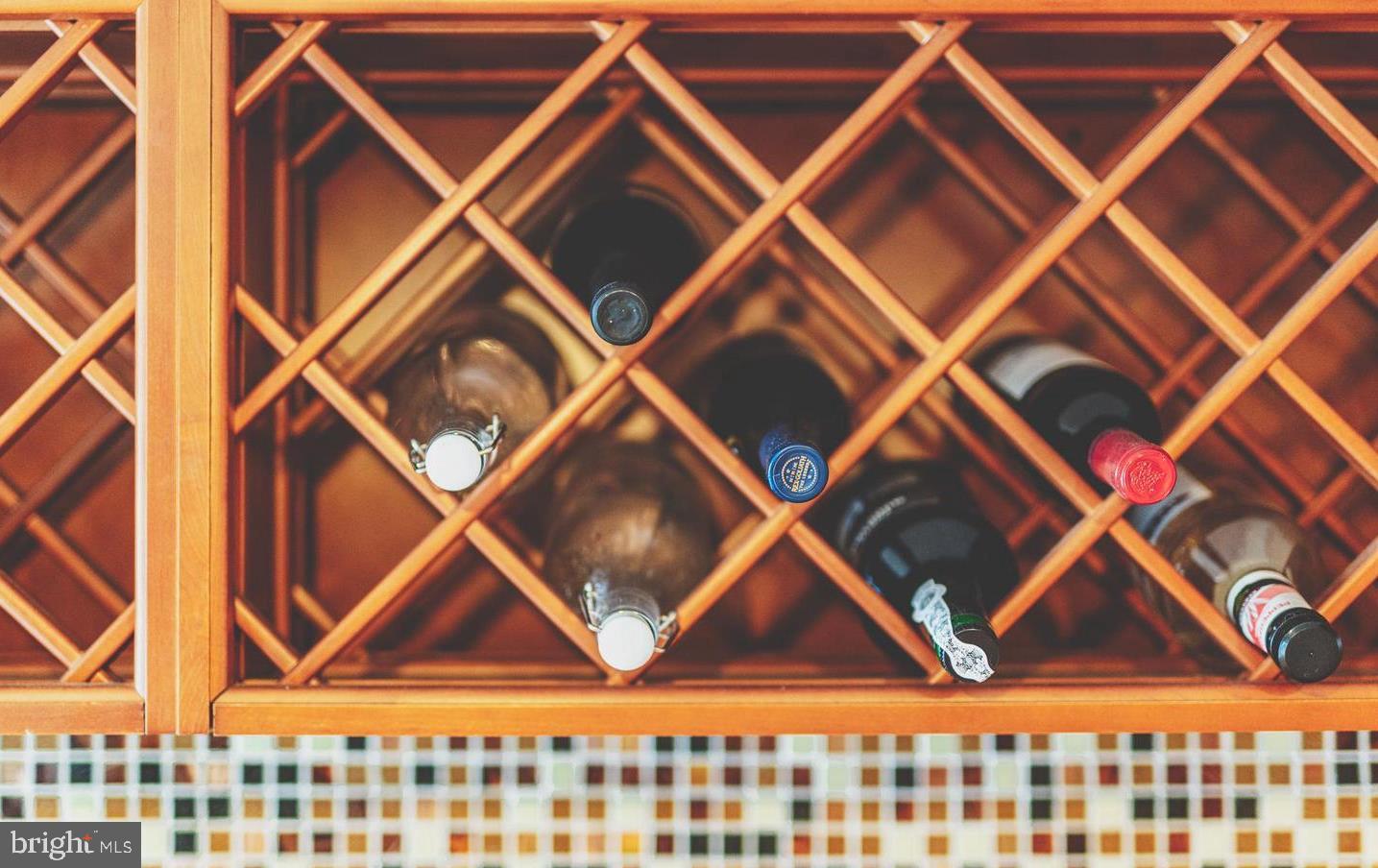 HUNTING CREEK CLUB - Residential Lease