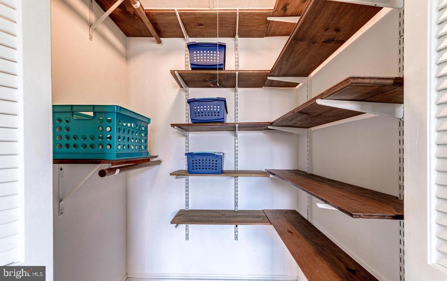 HUNTING CREEK CLUB - Residential Lease