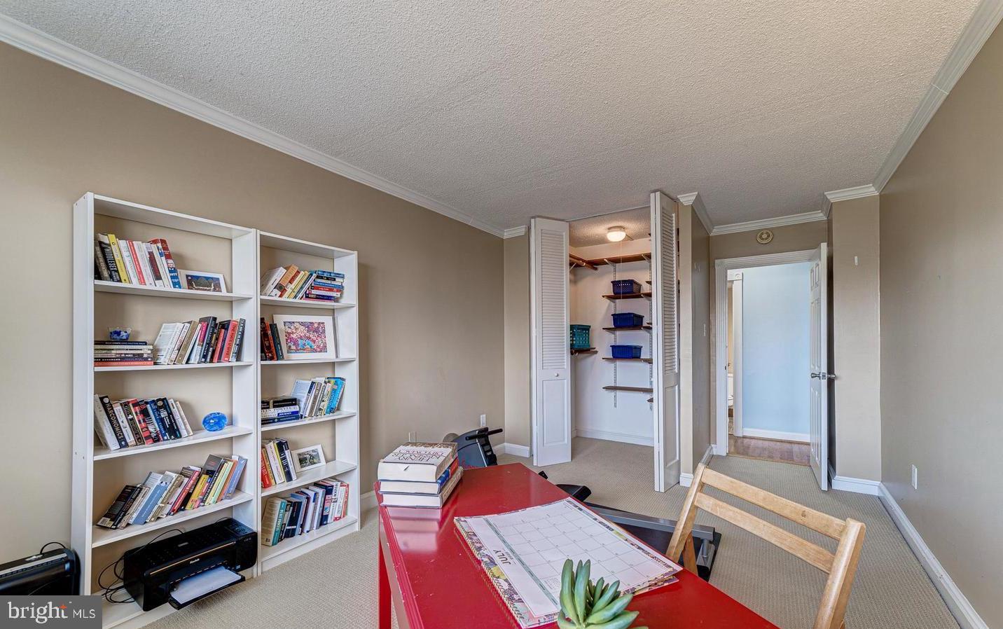 HUNTING CREEK CLUB - Residential Lease