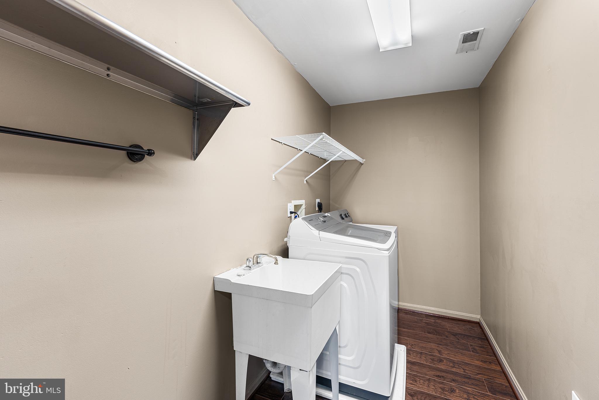 VILLAGES OF WINTERSET - Residential