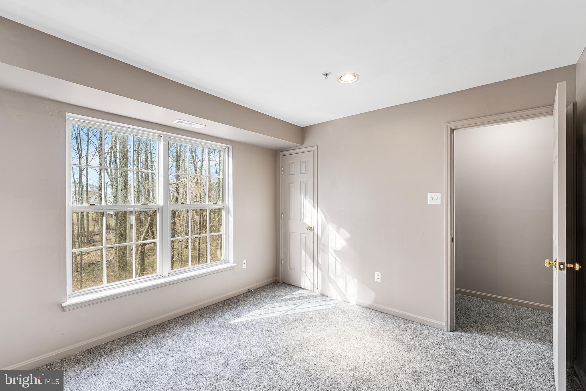 VILLAGES OF WINTERSET - Residential