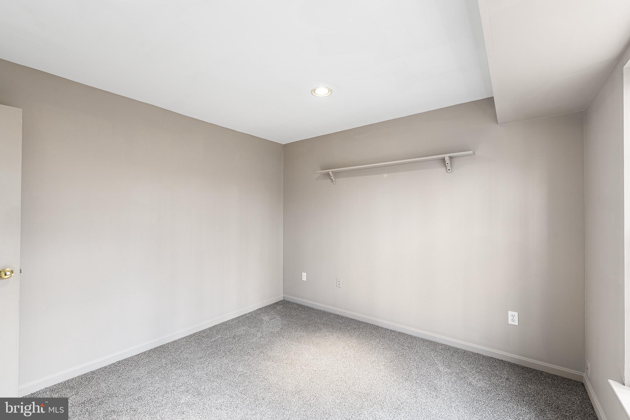 VILLAGES OF WINTERSET - Residential